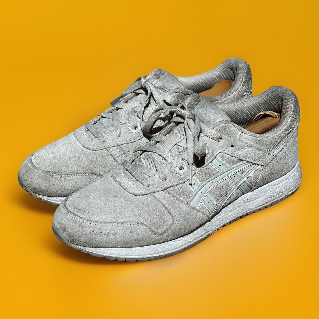 Men’s Asics Lyte Classic Casual Athletic Shoes Oyster Smoke Grey Beige Size 11.5