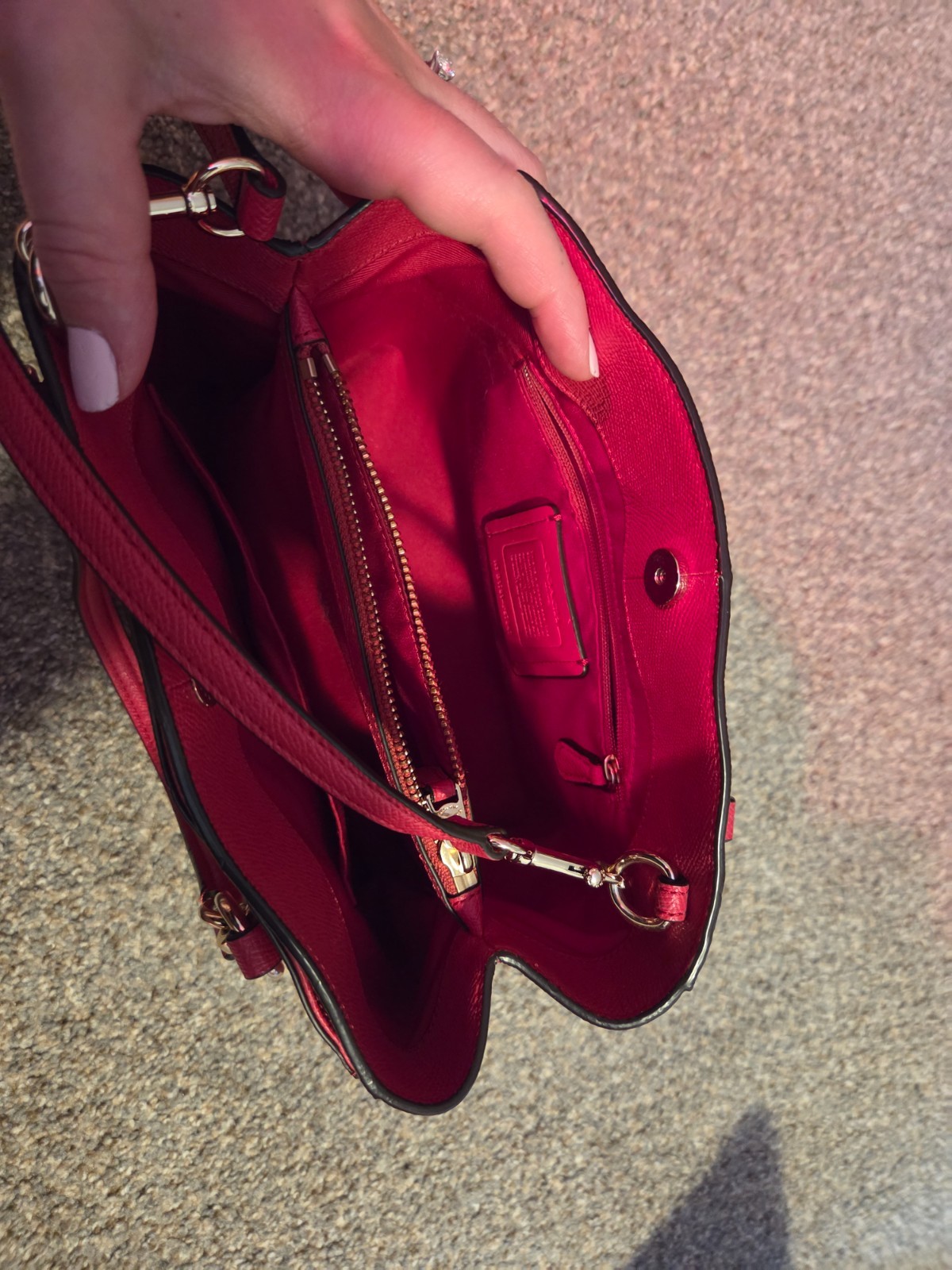 Authentic Coach Minetta Crossgrain Leather Crossbody (F57847)
