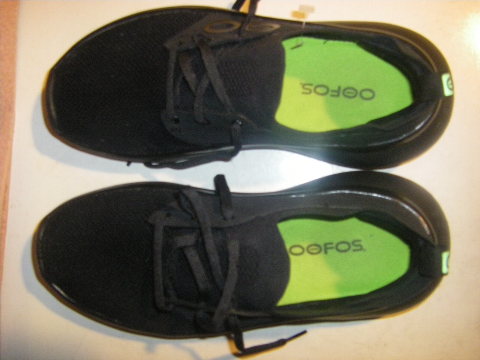 Oofos Men’s OOmy Stride Lace Up Recovery Shoes M9/42