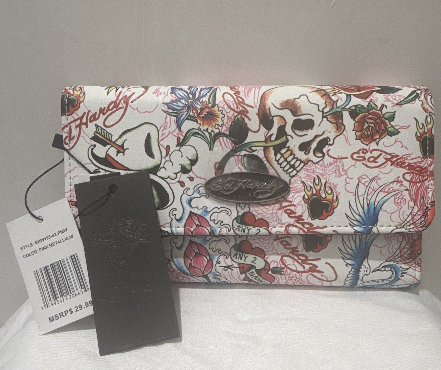 Ed Hardy Women’s Pink Skull Floral Trifold Wallet Folding Credit Card
