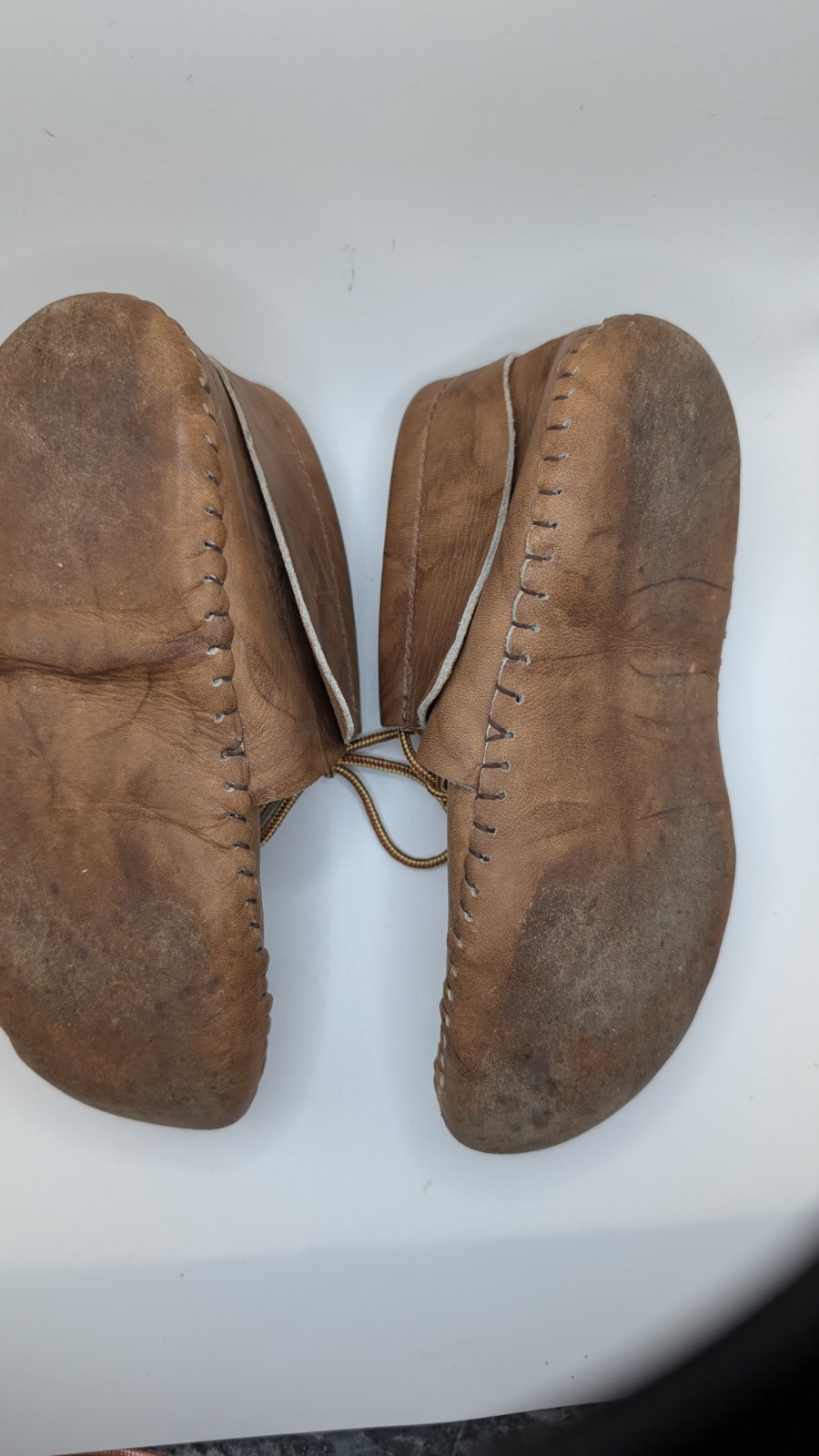 TAOS MOCCASINS TAN Brown Leather Fringe Ankle Moccasins – Women’s 6.5 1/2 to 8
