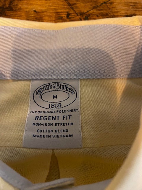 Brooks Brothers Regent Shirt Mens Medium M Yellow Button Up Oxford Logo