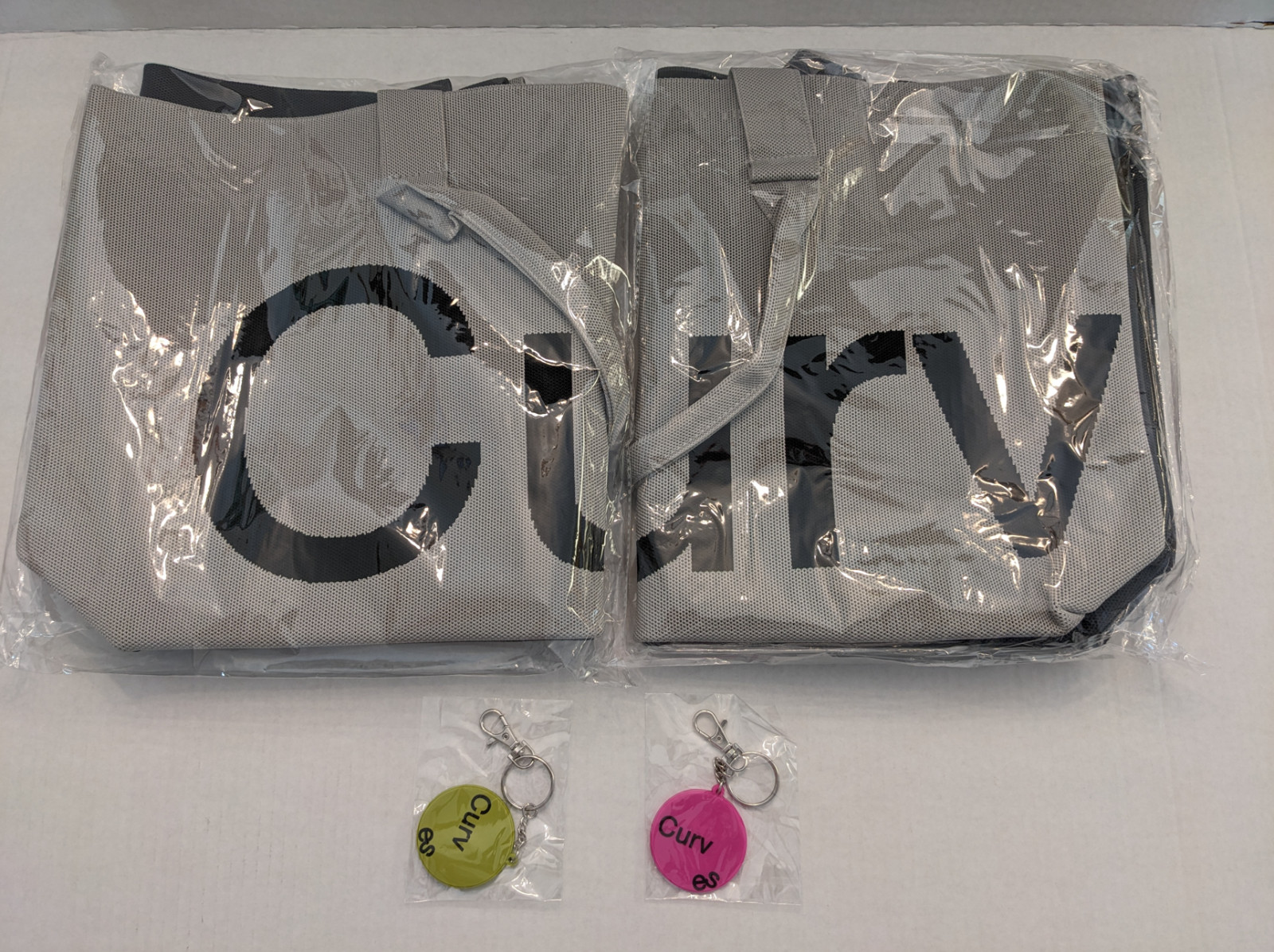 Curves By Sean Brown Two-Tone Knit Tote (Slate/Stone) w/Keychain 2 Available