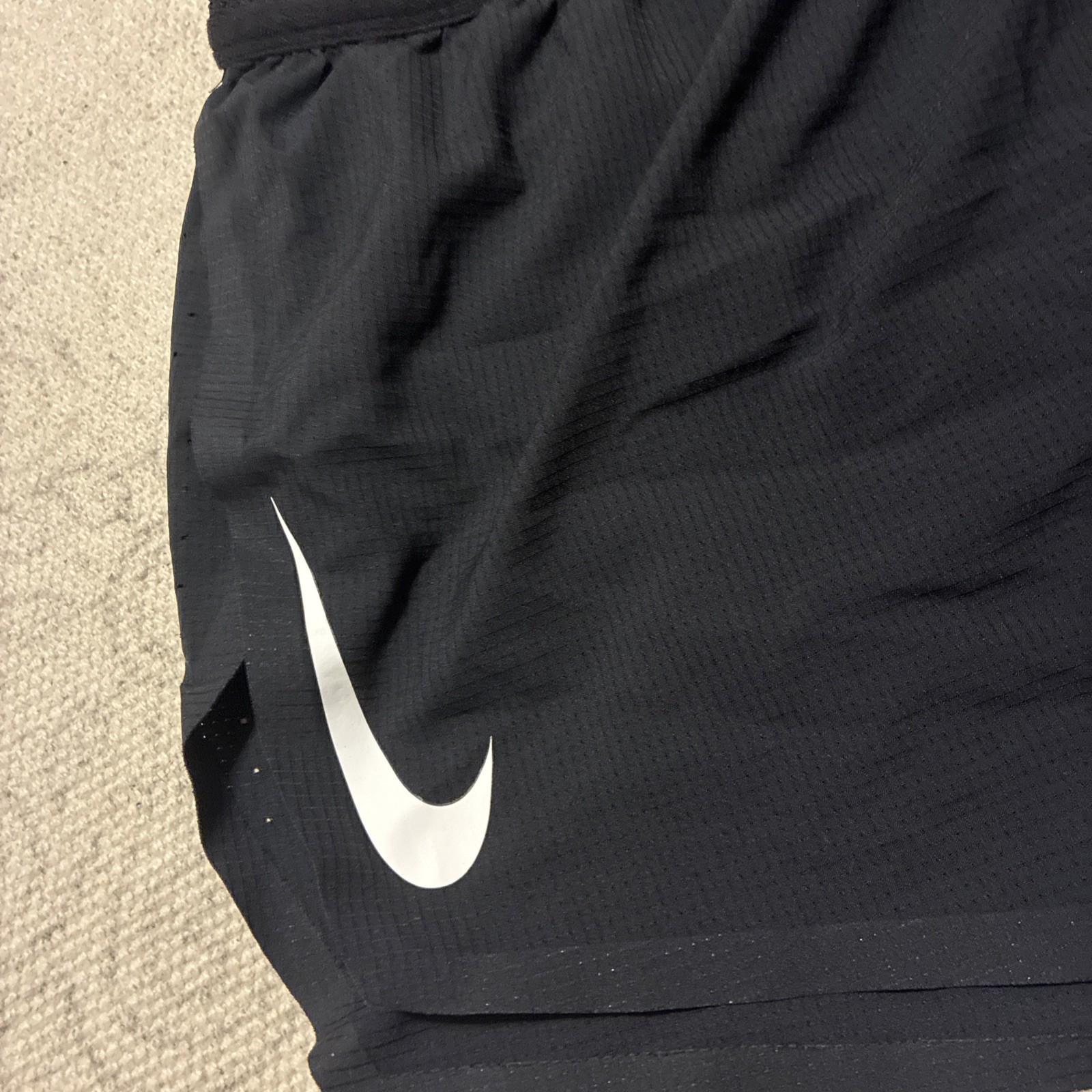NIKE AeroSwift 2′ Shorts Medium Mens Black White Lined Drifit ADV Running Racing