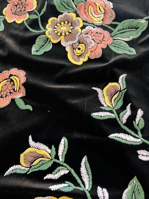 BCBGeneration Womens Shirt Sz Med Pullover Long Sleeve Floral