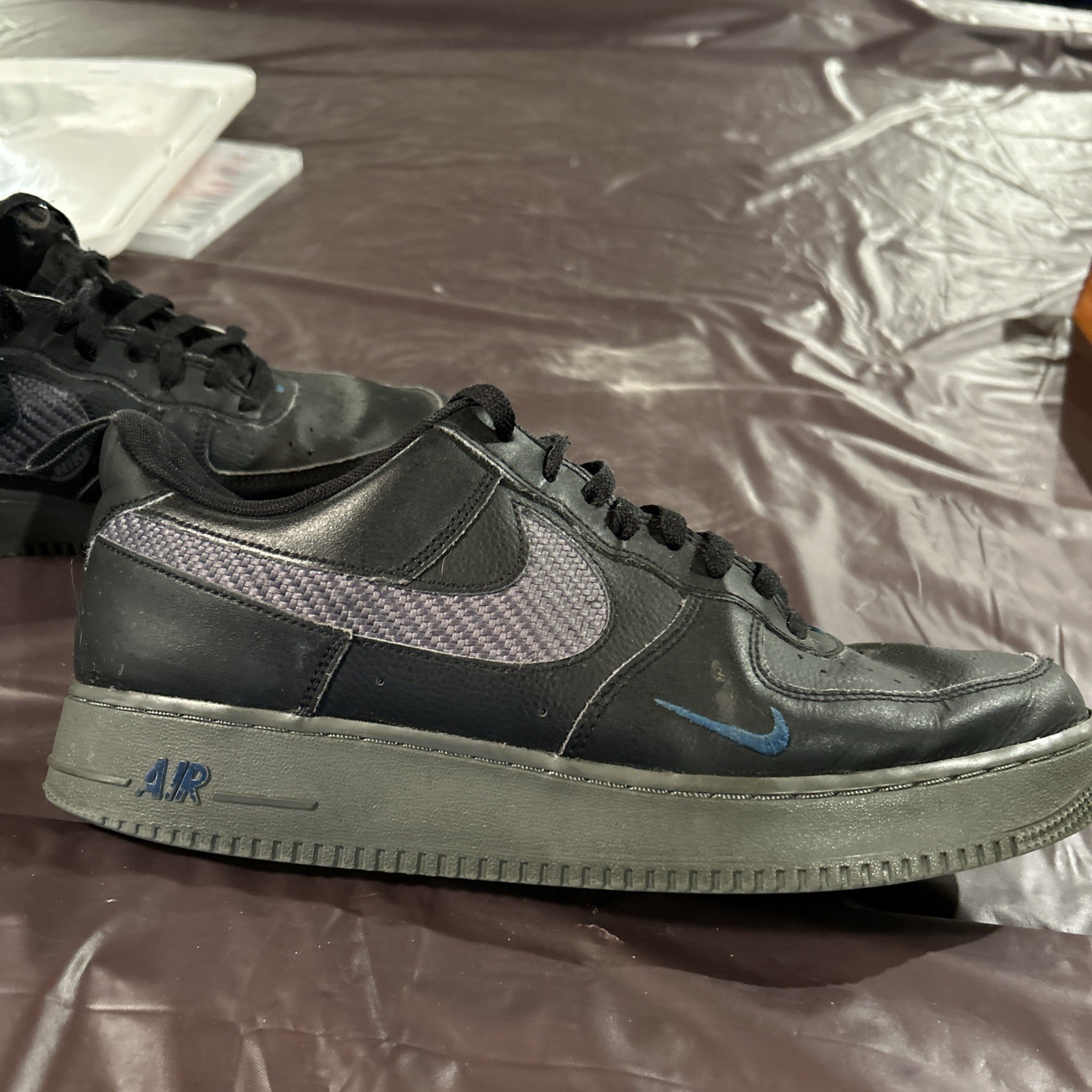 Size 11 Nike Air Force 1 Carbon Fiber” Black/Grey/Blue USED