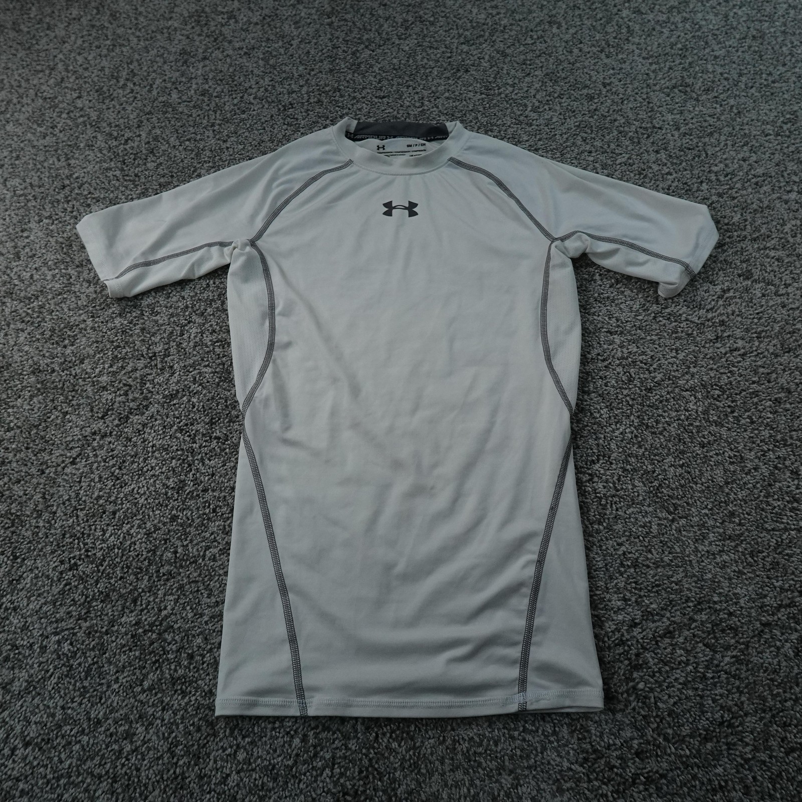 Under Armour Shirt Mens S White HeatGear Compression Performance Workout Gym Tee