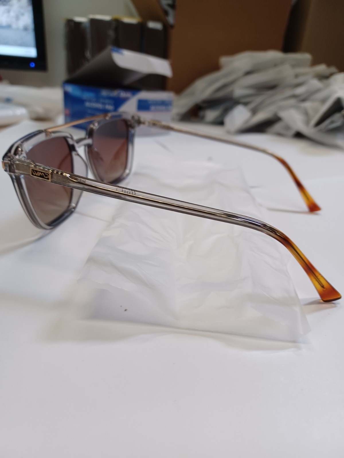 WMP Connor Crystal Ice Grey / Brown Gradient Lens 53-20-148 Sunglasses