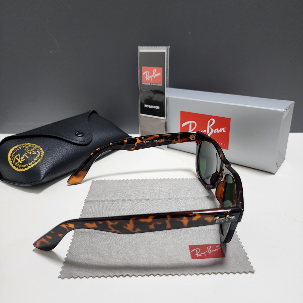 Ray-Ban RB2140-F Wayfarer Sunglasses Tortoise Frame Glass Green Lens 50-22 mm