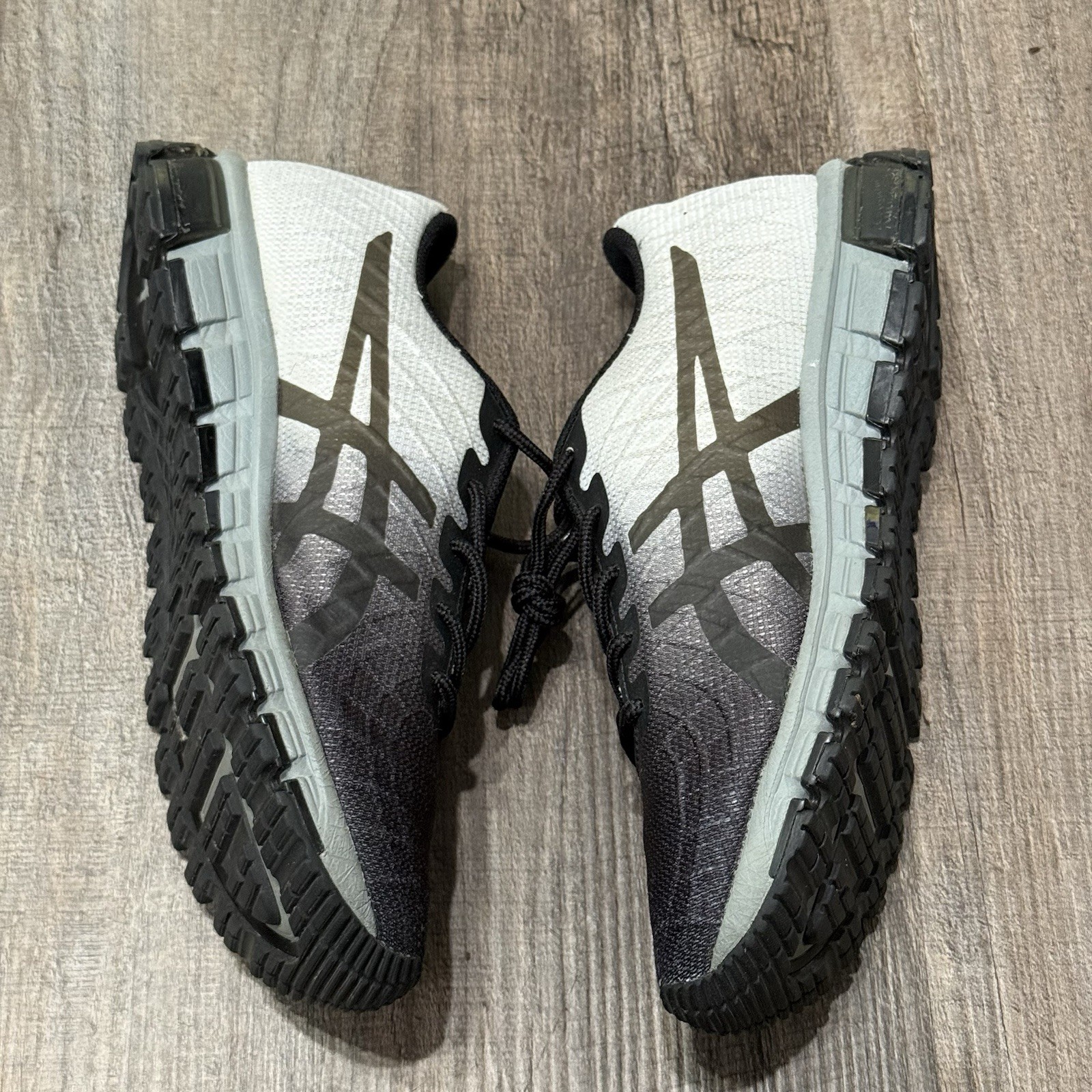ASICS Gel Quantum 180 4 – Black-Dark Grey – Size 8 Men’s – 1021A104-002