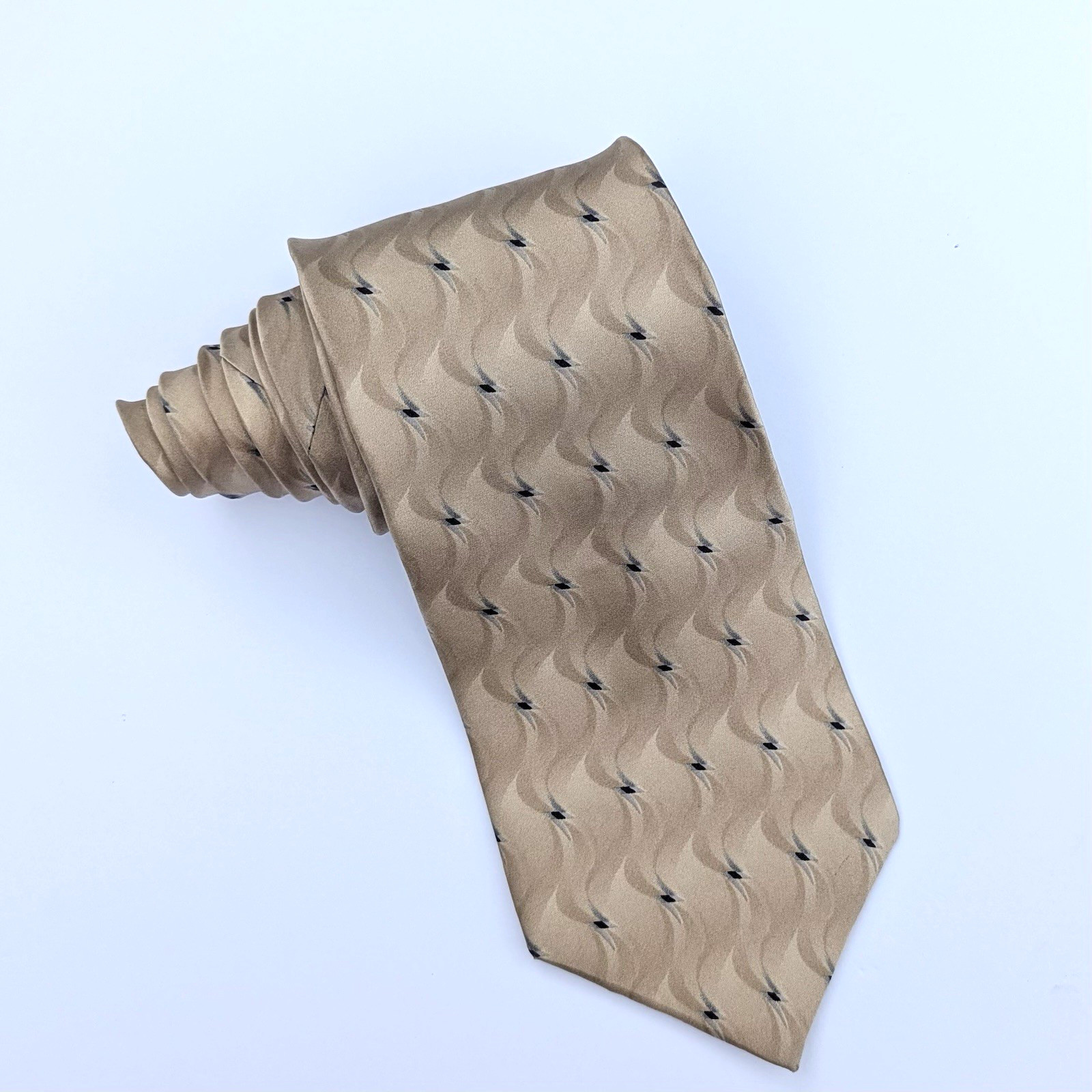 Vtg NEO Bill Blass Silk Tie Champagne Gold Wave Black 4.25″ Designer 90s Korea