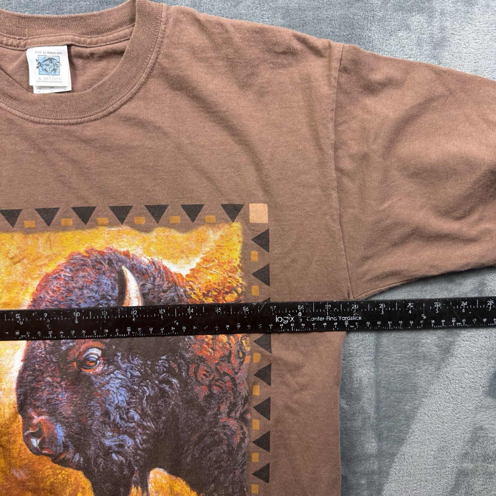 Jon Q Wright Artists Buffalo Bison Graphic T-Shirt Brown Native Art Size M