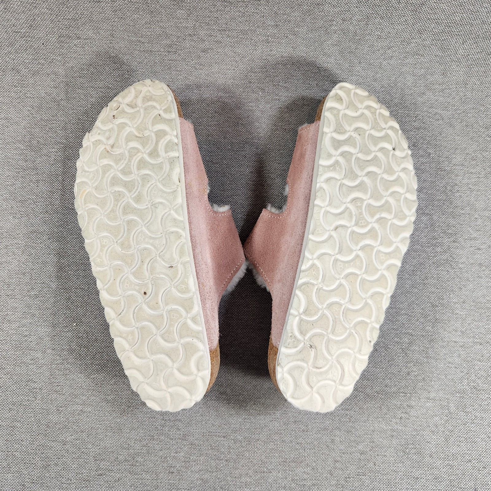 BIRKENSTOCK Arizona Shearling Pink Clay Straps Women’s Size 7 Sandals Shoes