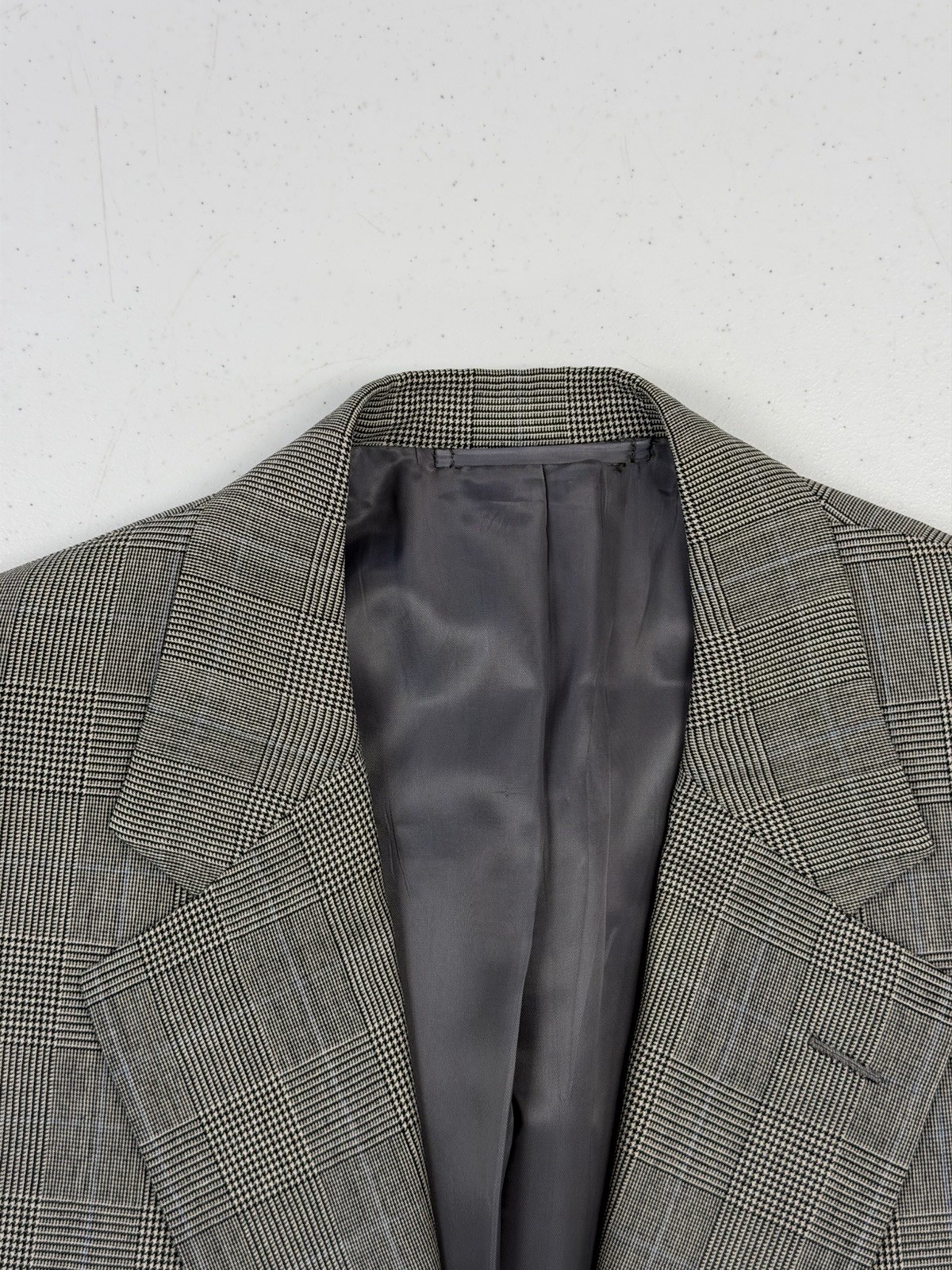 Hickey Freeman USA Men’s Gray Plaid 100% Wool Blazer 40R $895 Two Button