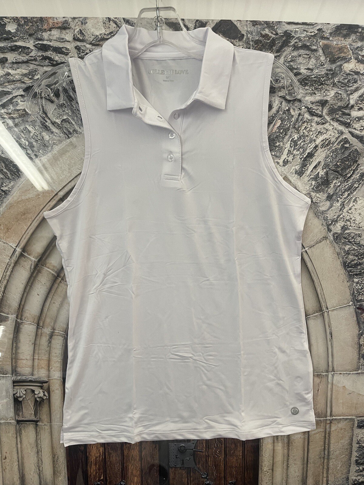 Womens Golf & Tennis Quick Dry Sleeveless V-Neck Polo Shirt, Black COLLETTE LOVE