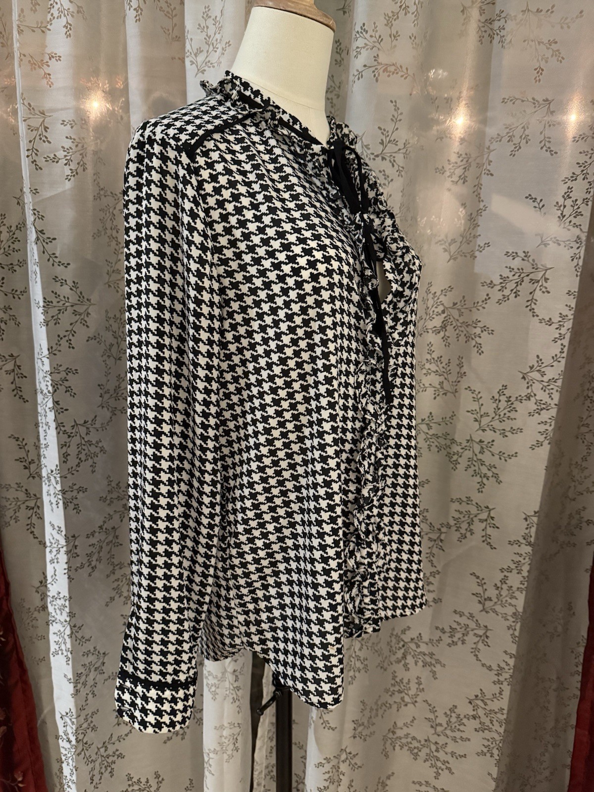 Zara Houndstooth Blouse Size Large