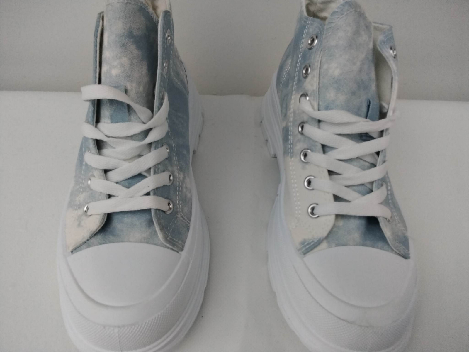 Top Price casual shoe, everyday shoe, sports shoe, sizes: 36,37,38,39,40,41, NEW