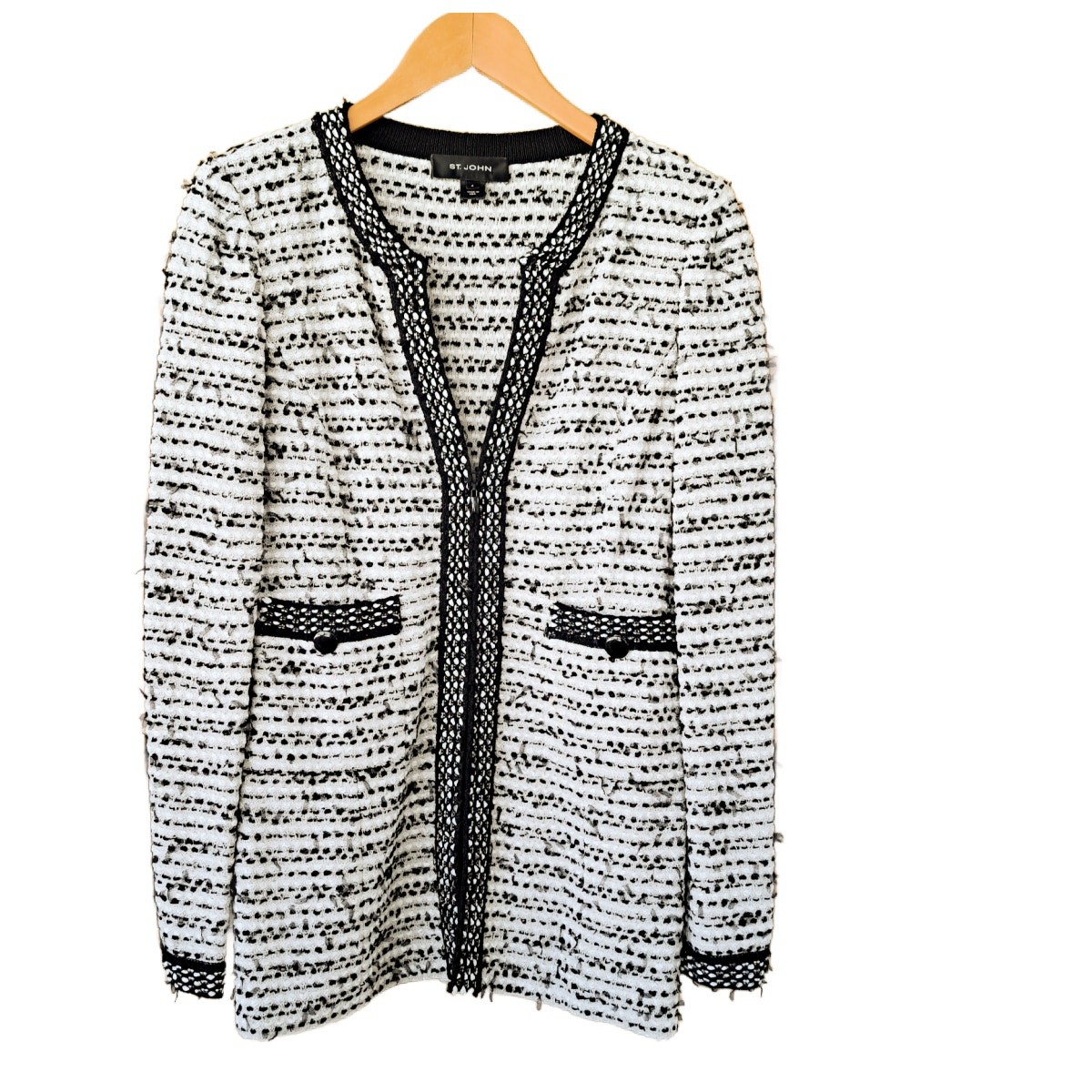 ST. JOHN Knit Ribbon Tweed Jacket Size 4 Zip Front Ivory Black Collarless Blazer