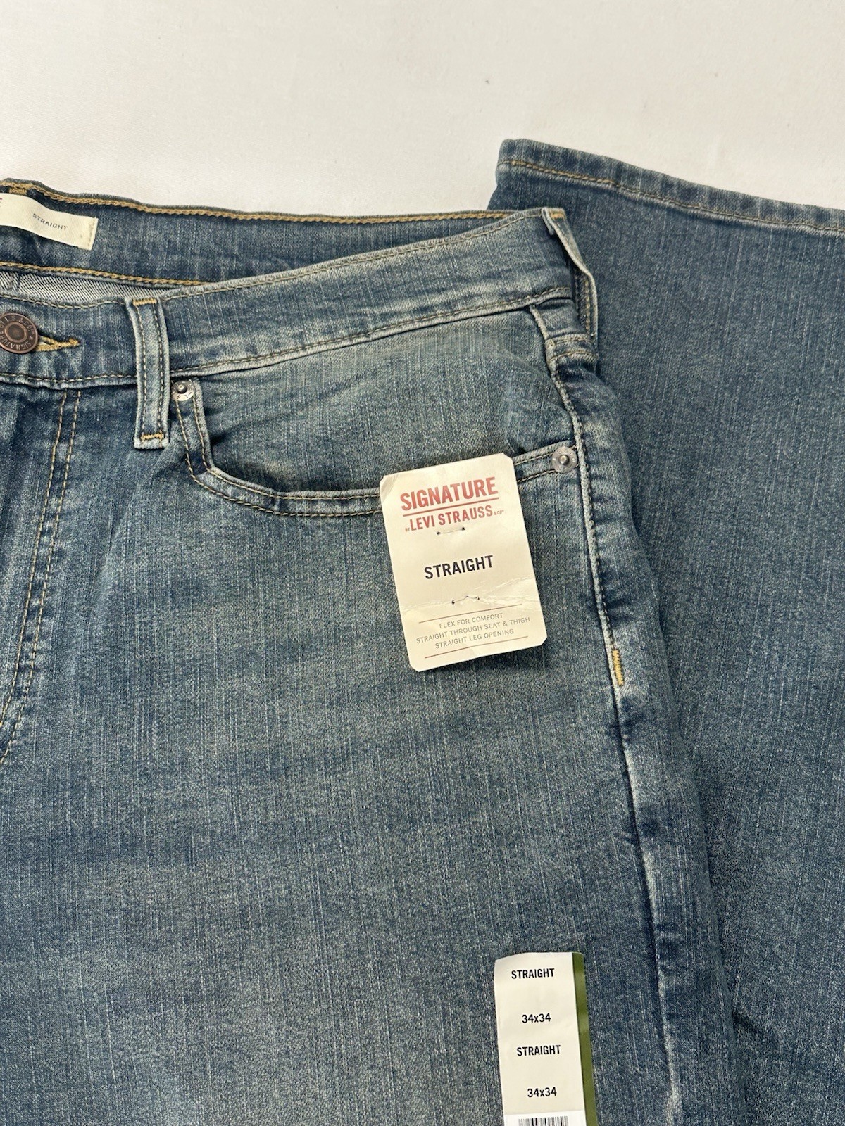 Signature By Levi Strauss NEW Men’s Straight Flex Jeans