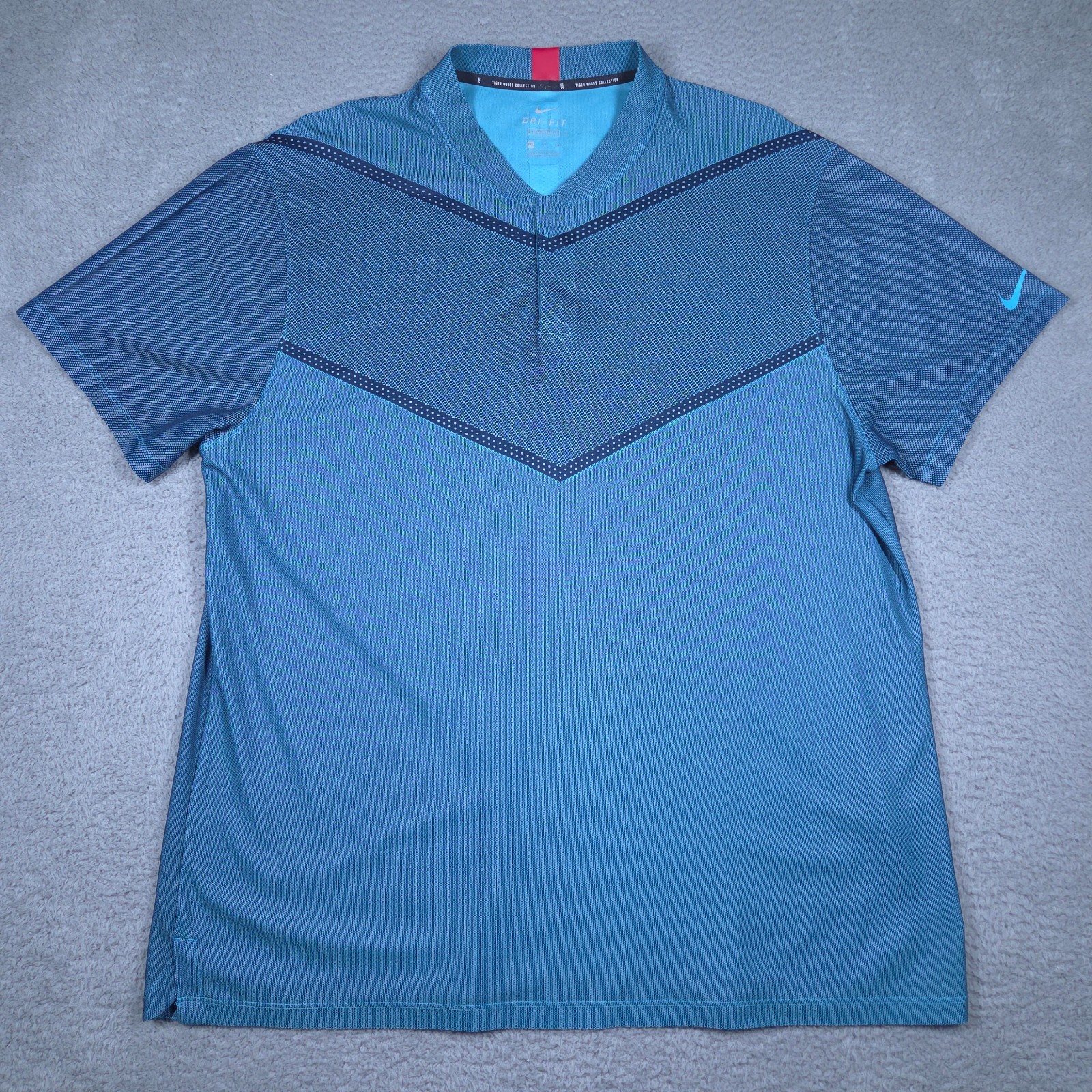 Nike Tiger Woods Collection Shirt Men’s 2XL Blue Blade Collar Chevron Golf Polo