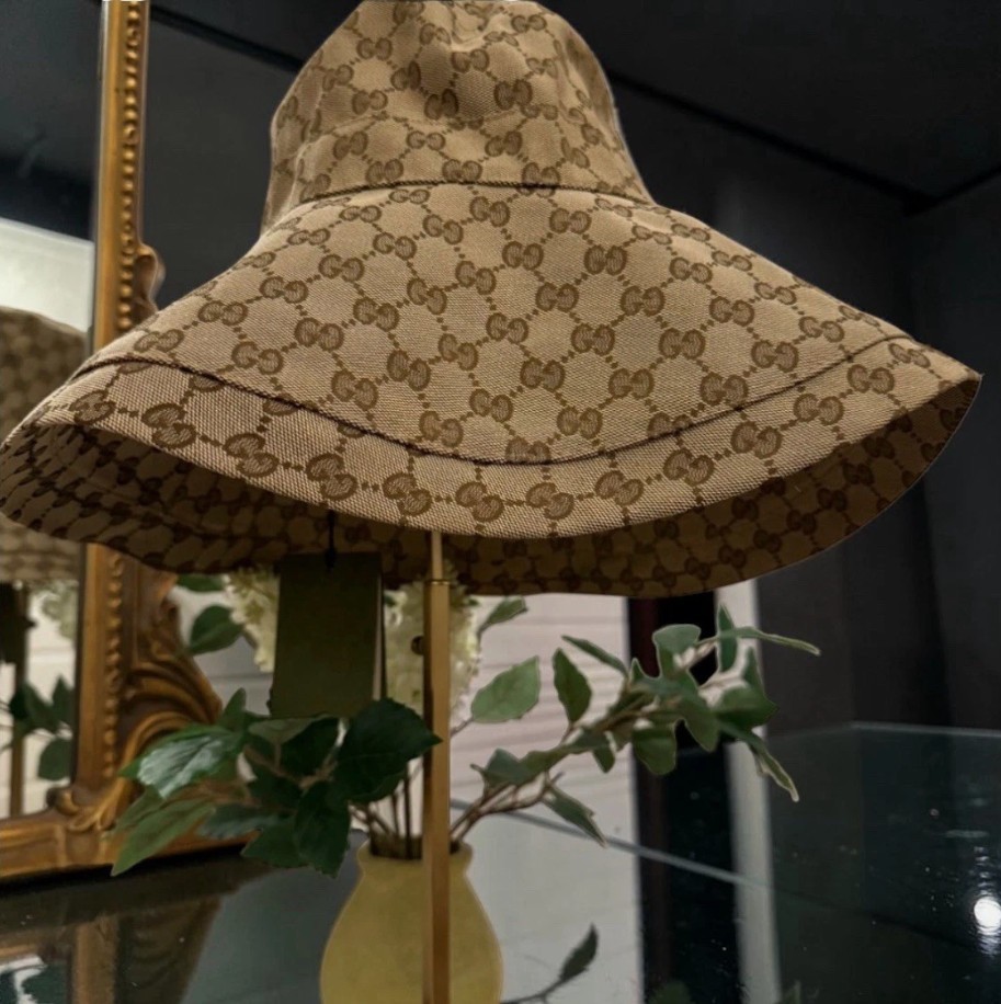 Beige Wide Brim Gucci Sun Hat GG Logo | Dust Bag Included | White Lotus Size M