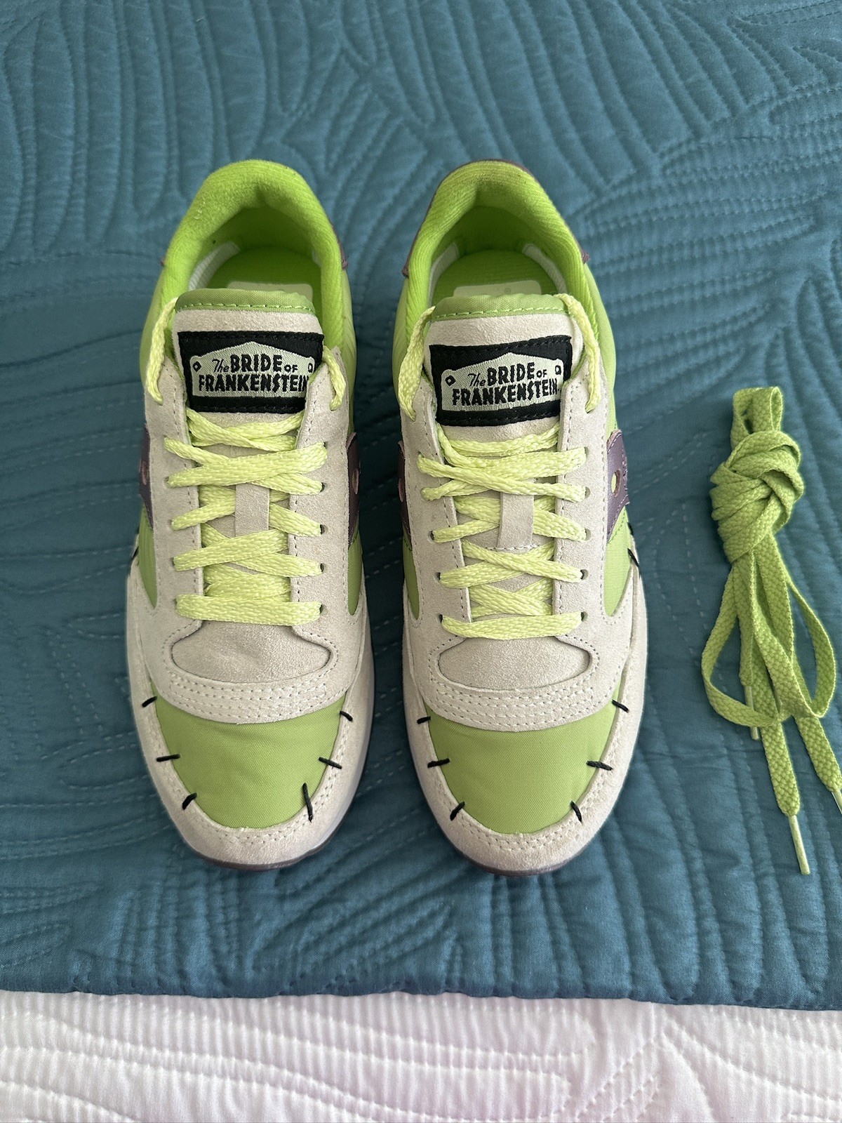 Saucony Super7 Universal Monsters Bride of Frankenstein Sneaker Shoe 4.5 US