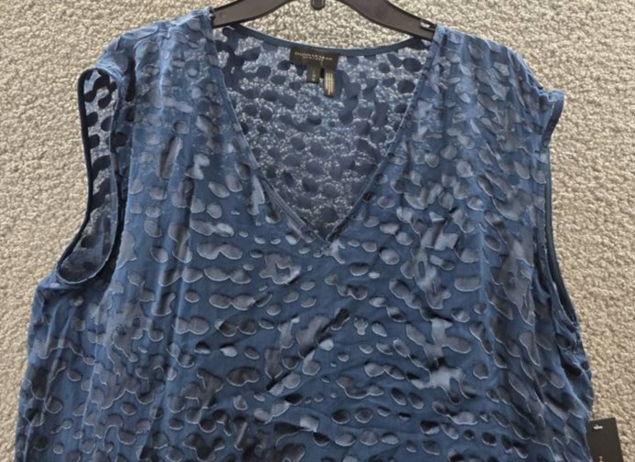 Donna Karan New York Silk-Blend Cap-Sleeve Burnout Blouse Womens L Tide Pullover