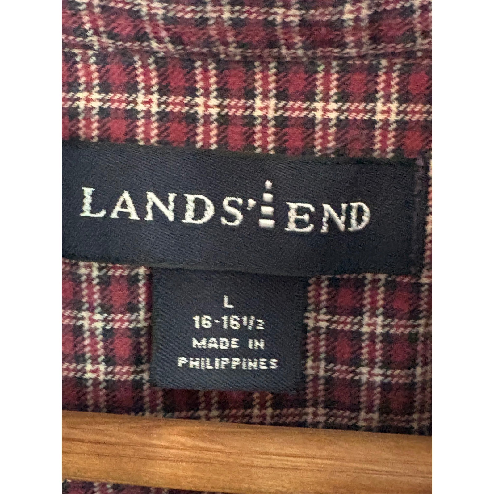 Lands End Mens Large 16-16.5 Burgundy Plaid 100% Baumwolle Button Down