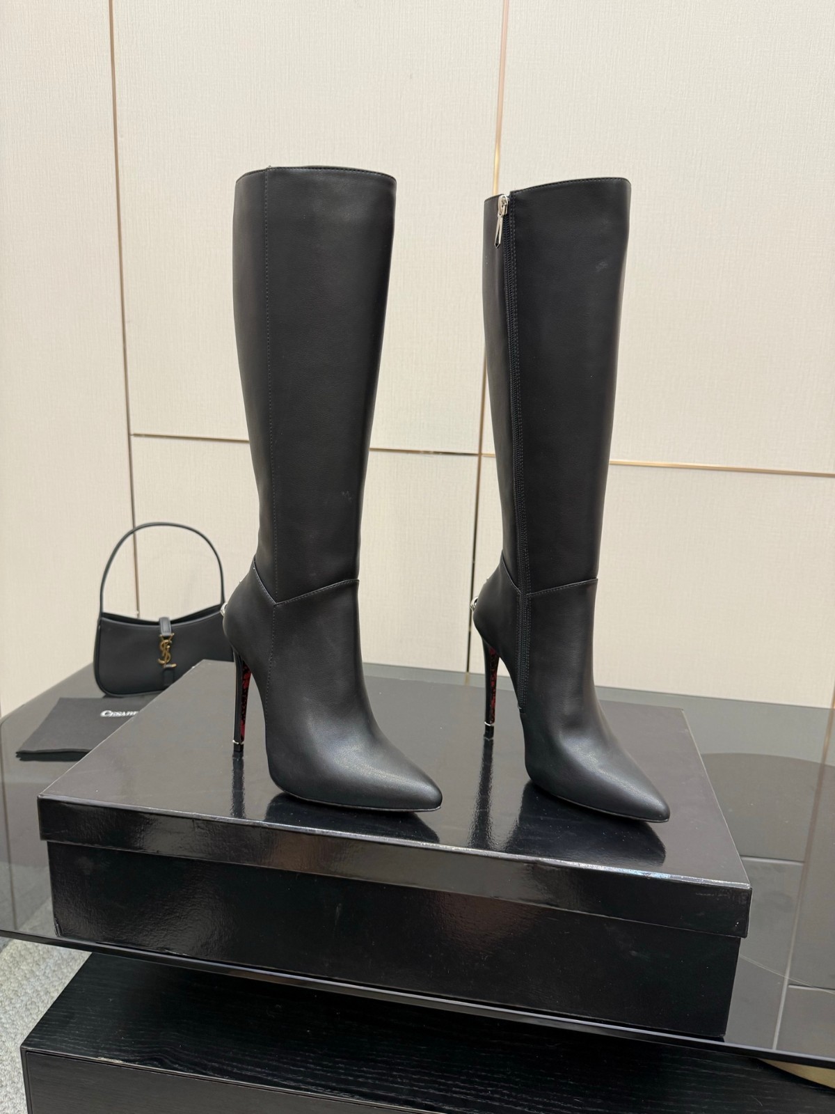 cesare paciotti dagger heels