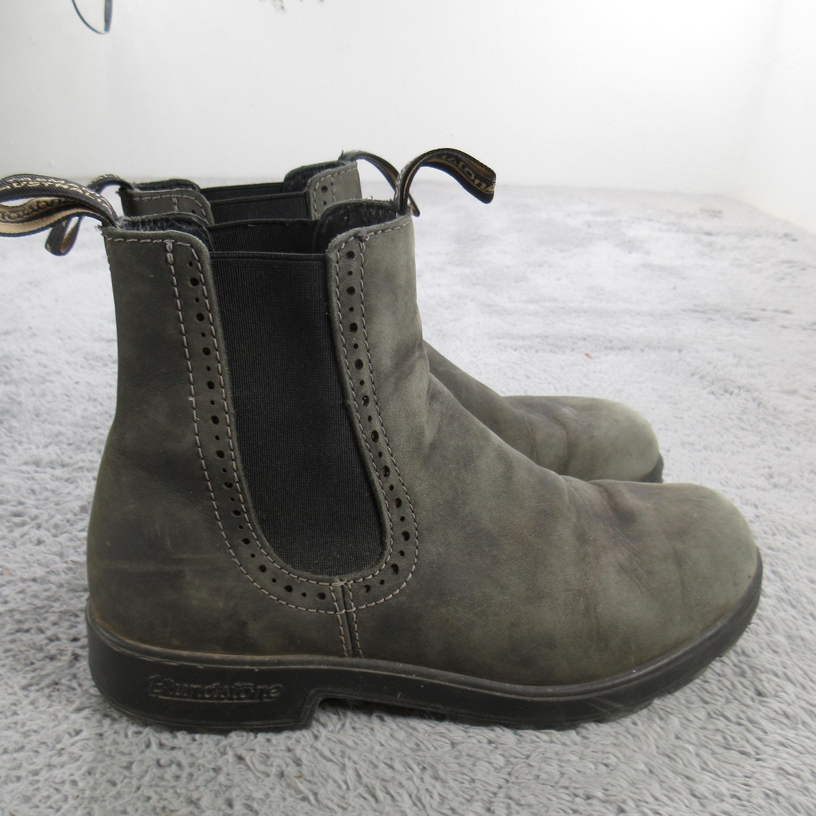 Blundstone Chelsea Boots Mens Size 6 Gray Leather Pull On Ankle Casual Workwear