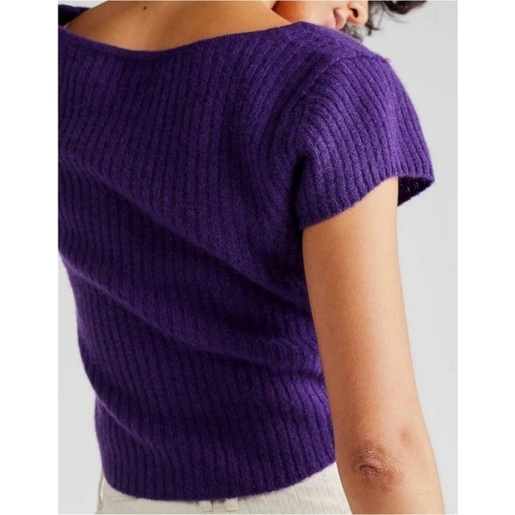 Free People NEW Cashmere Vneck Baby Tee XS Petunia Ribbed Knit Cropped