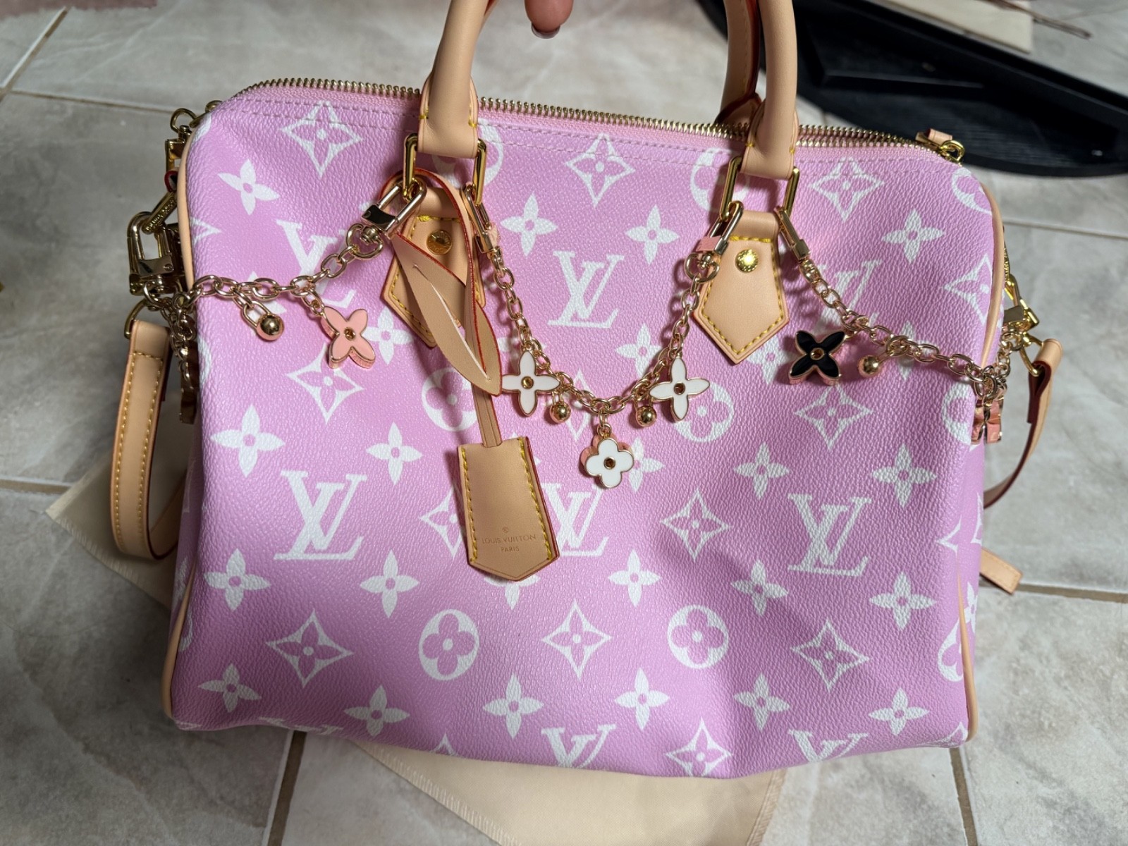 Louis Vuitton Monogram Speedy 30
