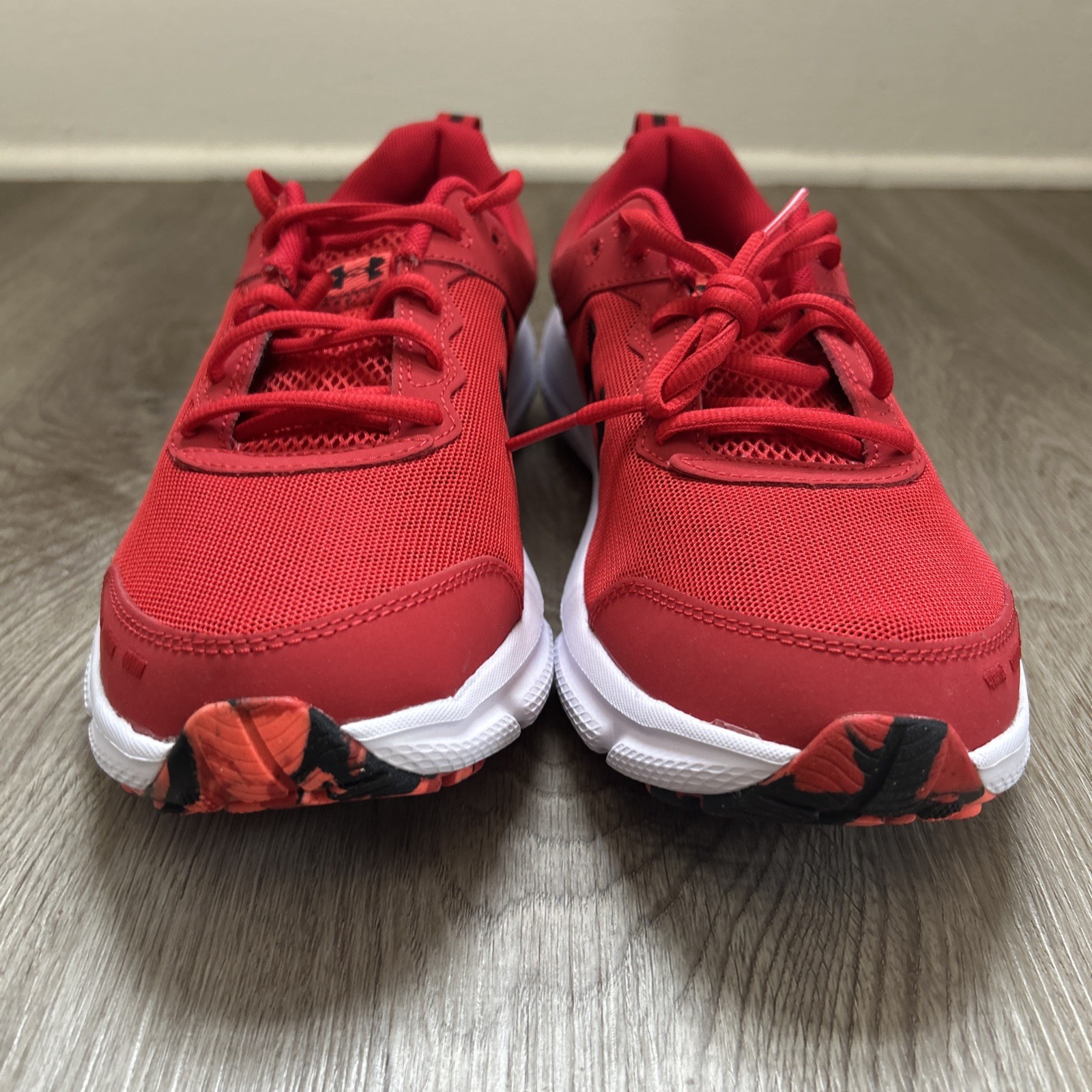 Under Armour Charged Assert 10 Mens 8.5 Running Shoes Red Sneakers 3026175-600