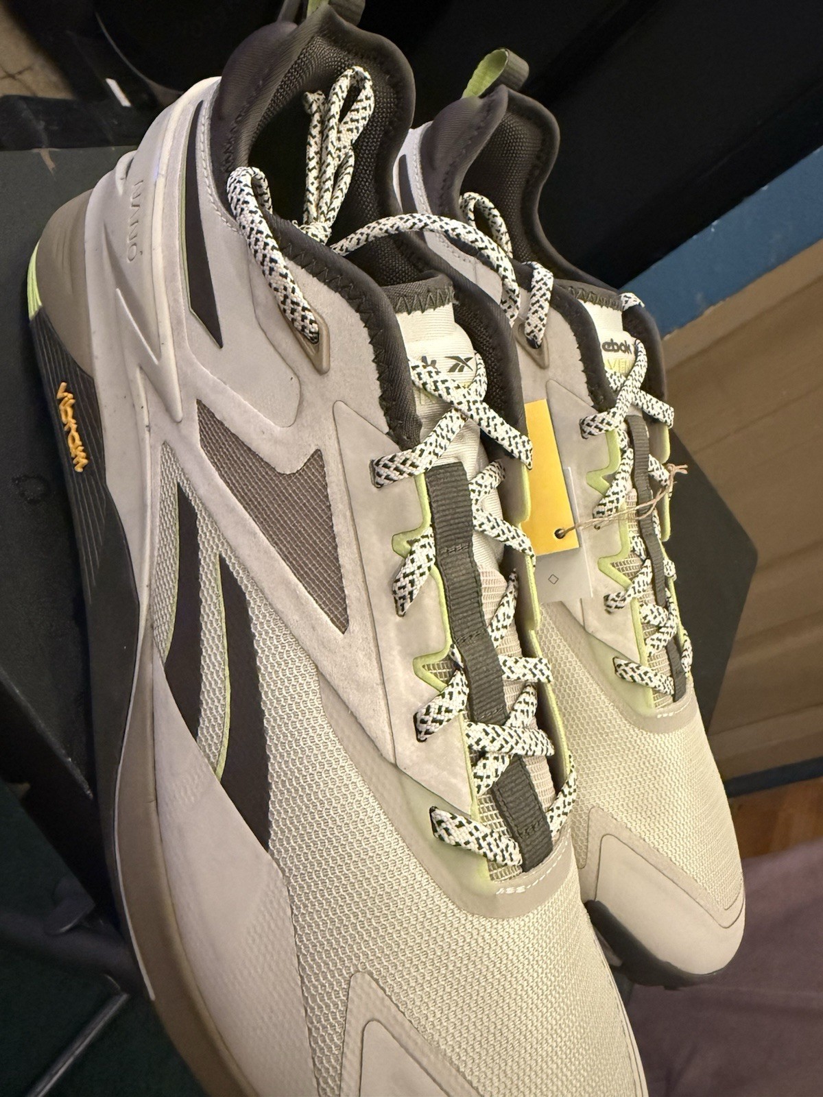 Reebok Nano X3 Adventure Unisex Low Top Lace-Up Training Sneakers Beige/Gray