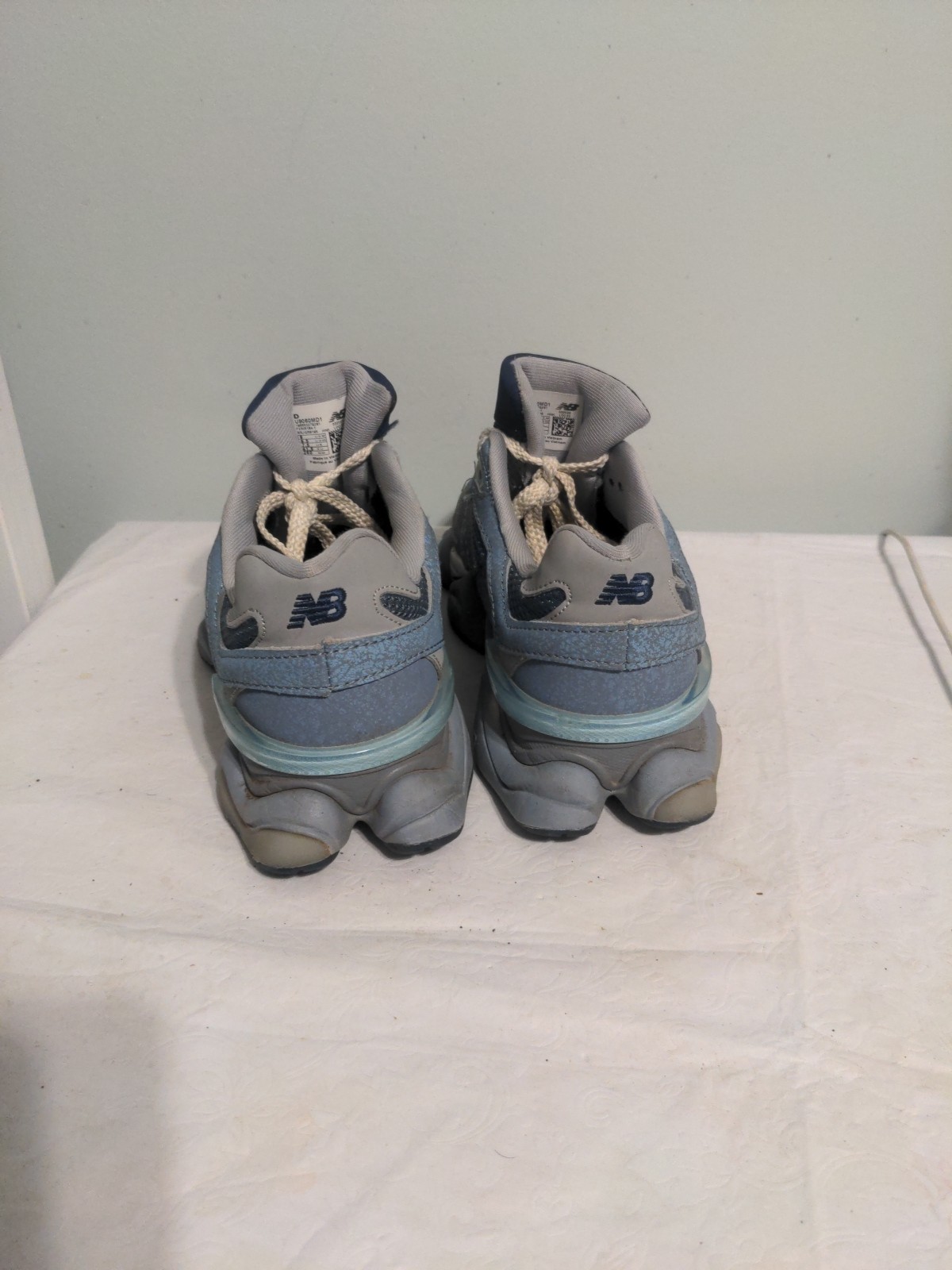 New Balance 9060 ‘Moon Daze’ Men’s Shoes Good Condition Men’s 8 Women’s 9.5