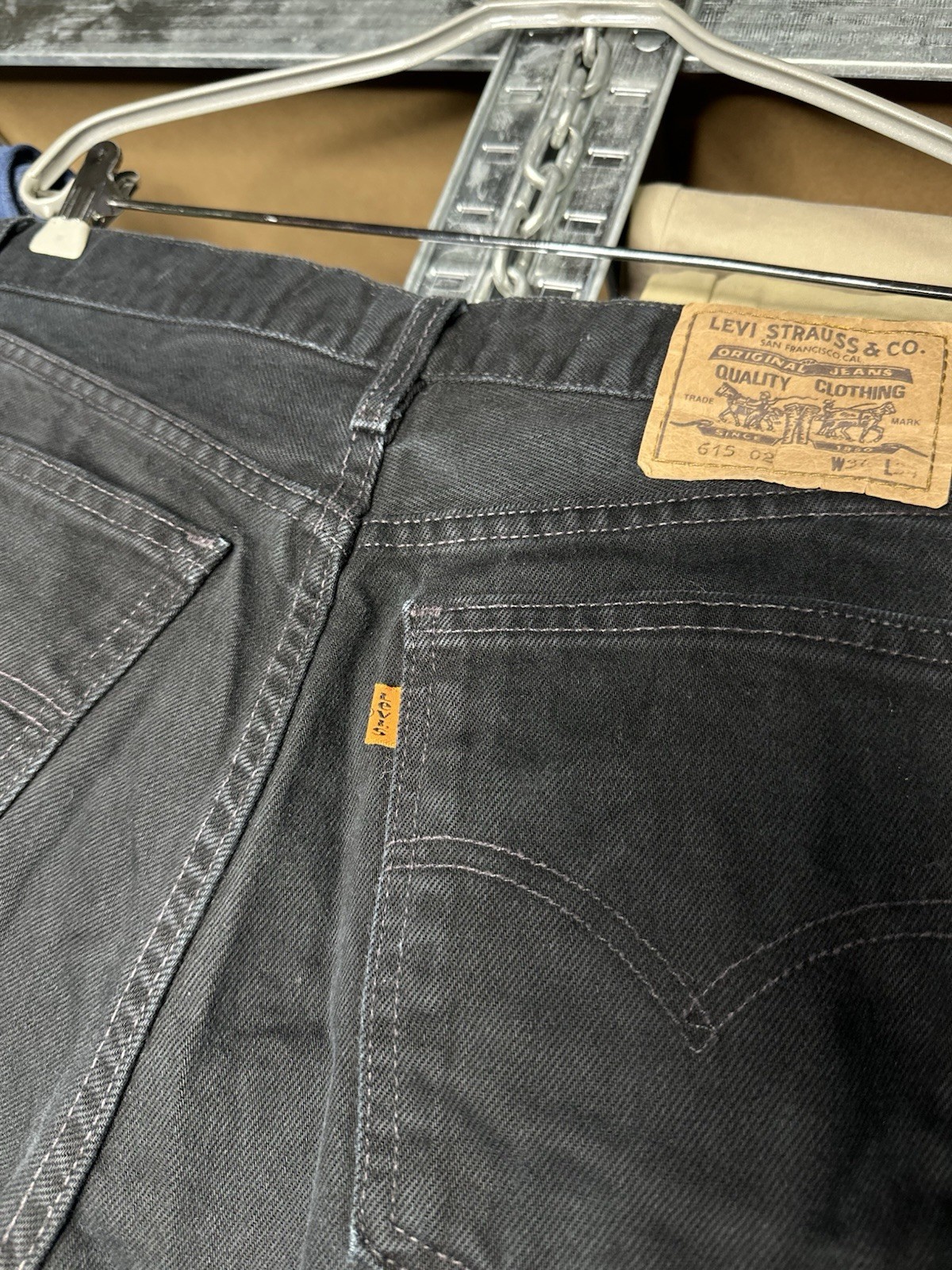 Vintage Levi’s 615 02 Orange Tab Black Denim Jeans Straight Fit W34 L34