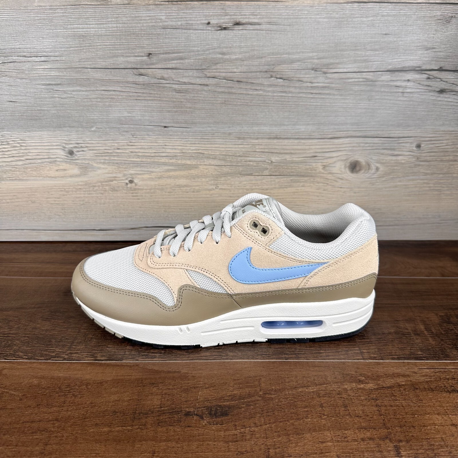 Nike Air Max 1 Mens Size 9 Light Bone Sanddrift Khaki Psychic Blue FZ5808 009