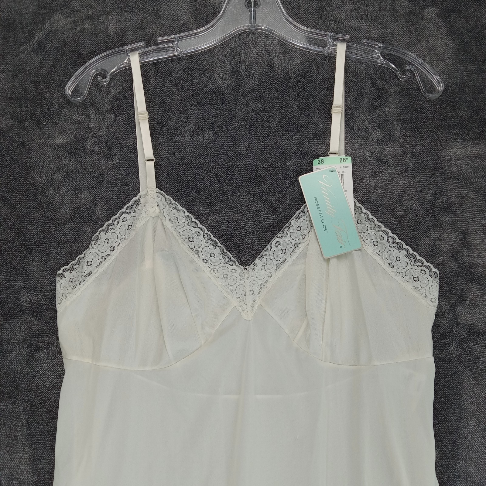 Vanity Fair Rosette Lace Full Slip Ivory Dress Womens 38 C Glow 10103 New 26″
