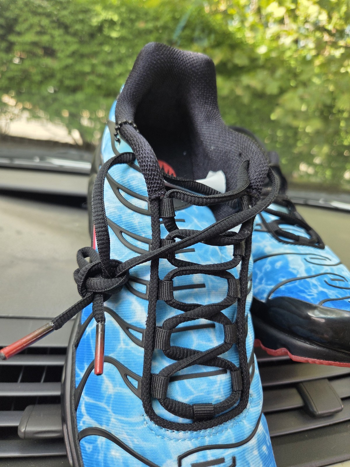 Nike Air Max Plus TN Tuned Shark Attack Baltic Blue Black HQ3824-001 Men’s 9
