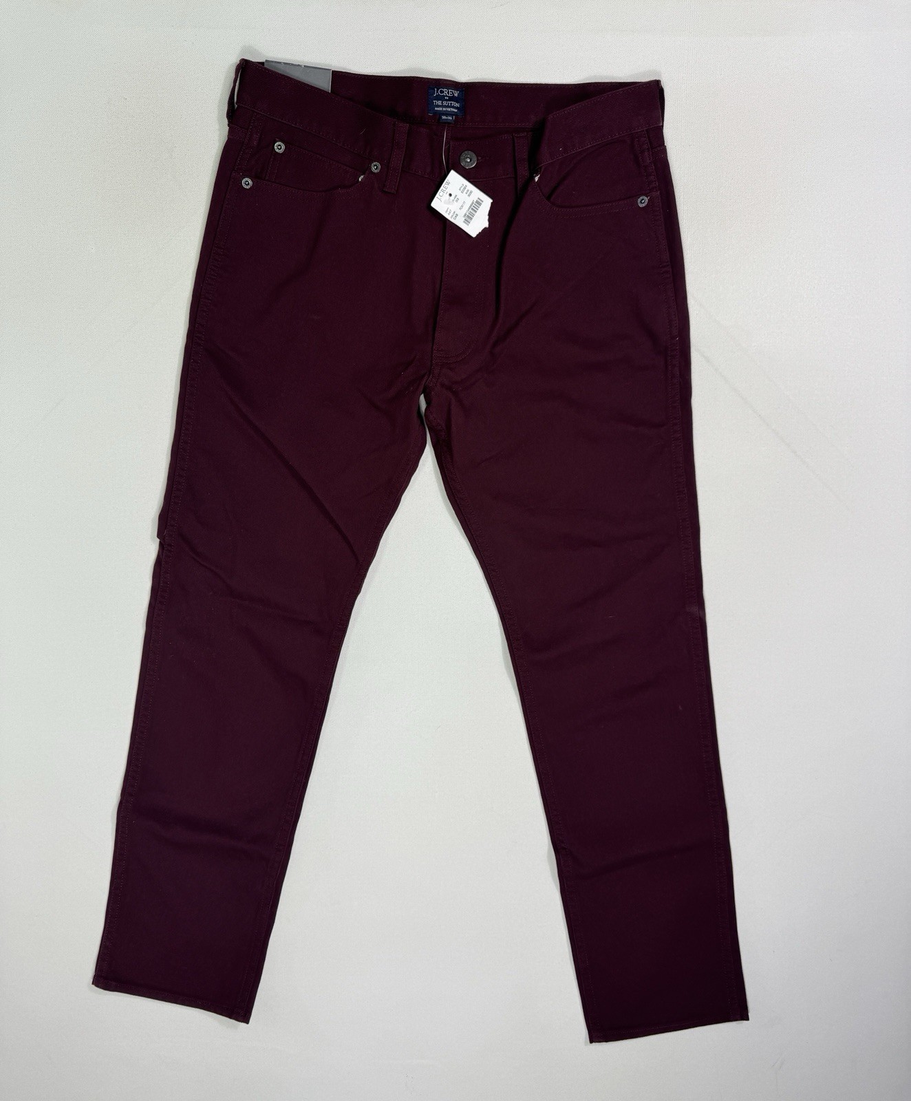 J Crew The Sutton Men’s 30×30 (30×29) NWT Maroon Chino Pants Slim Fit Modern
