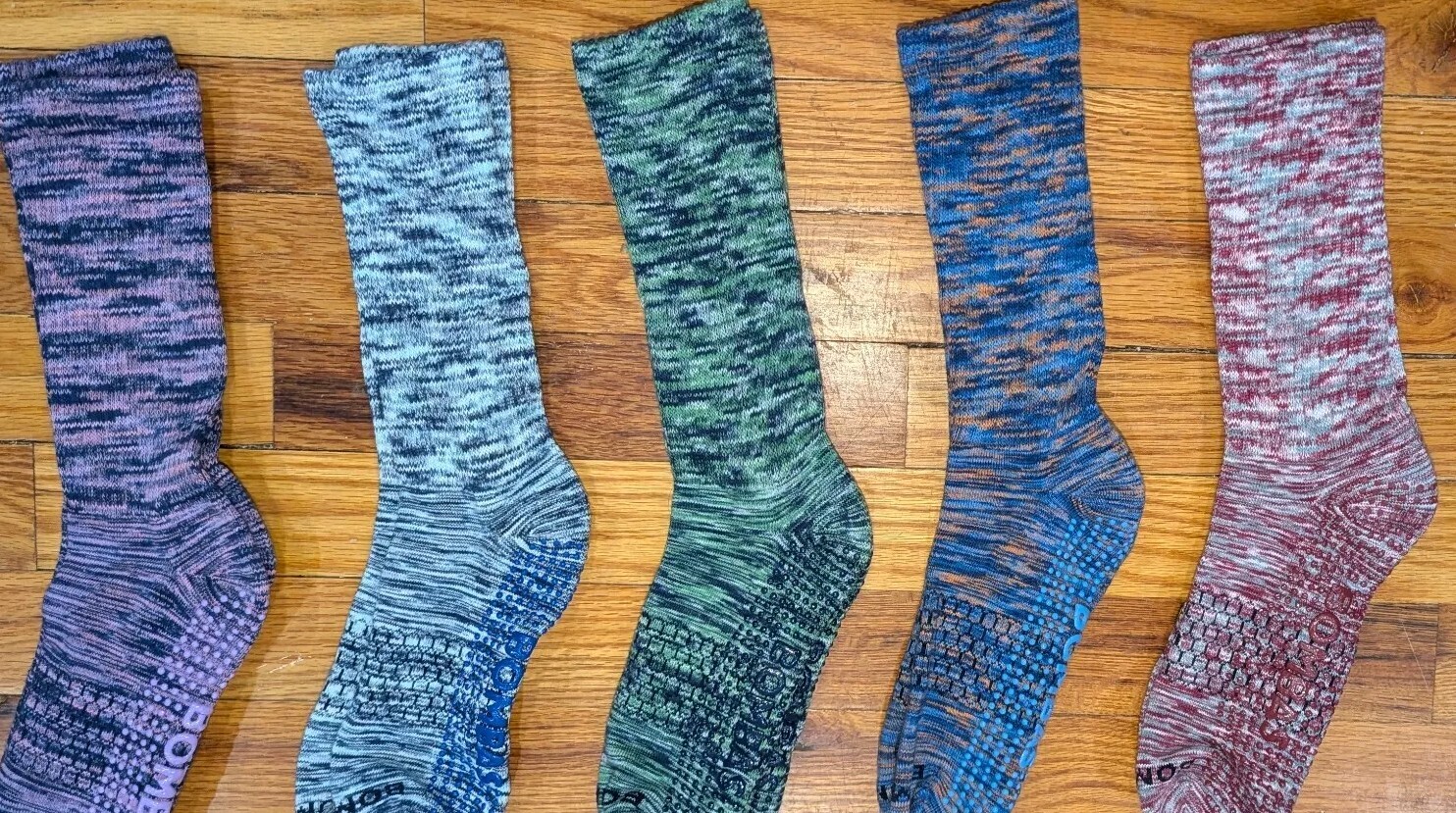 4 Color Pairs BOMBAS Performance Gripper Honeycomb Crew Socks L 6-12