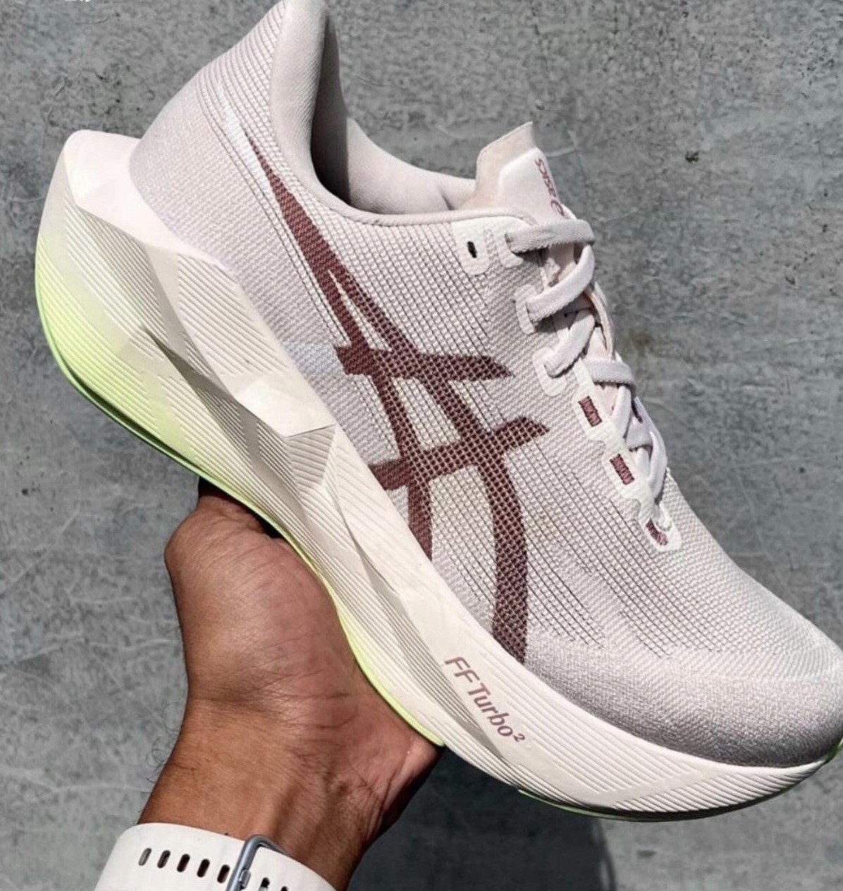 BRAND NEW ASICS Novablast 6 Men’s US10