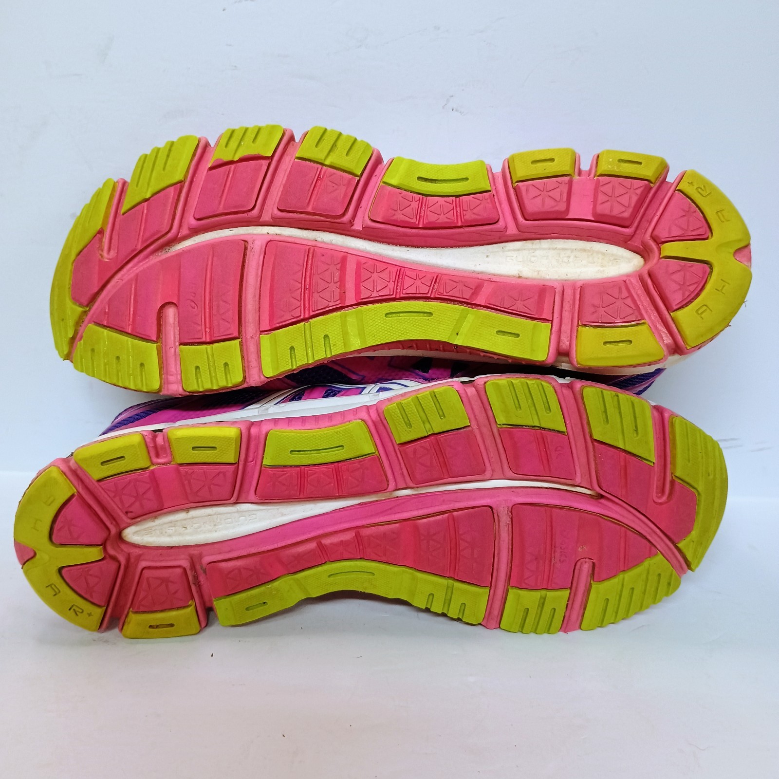 Asics Gel Neo 33 Running Shoes T272N Purple Pink Athletic Sneakers Women’s 7.5