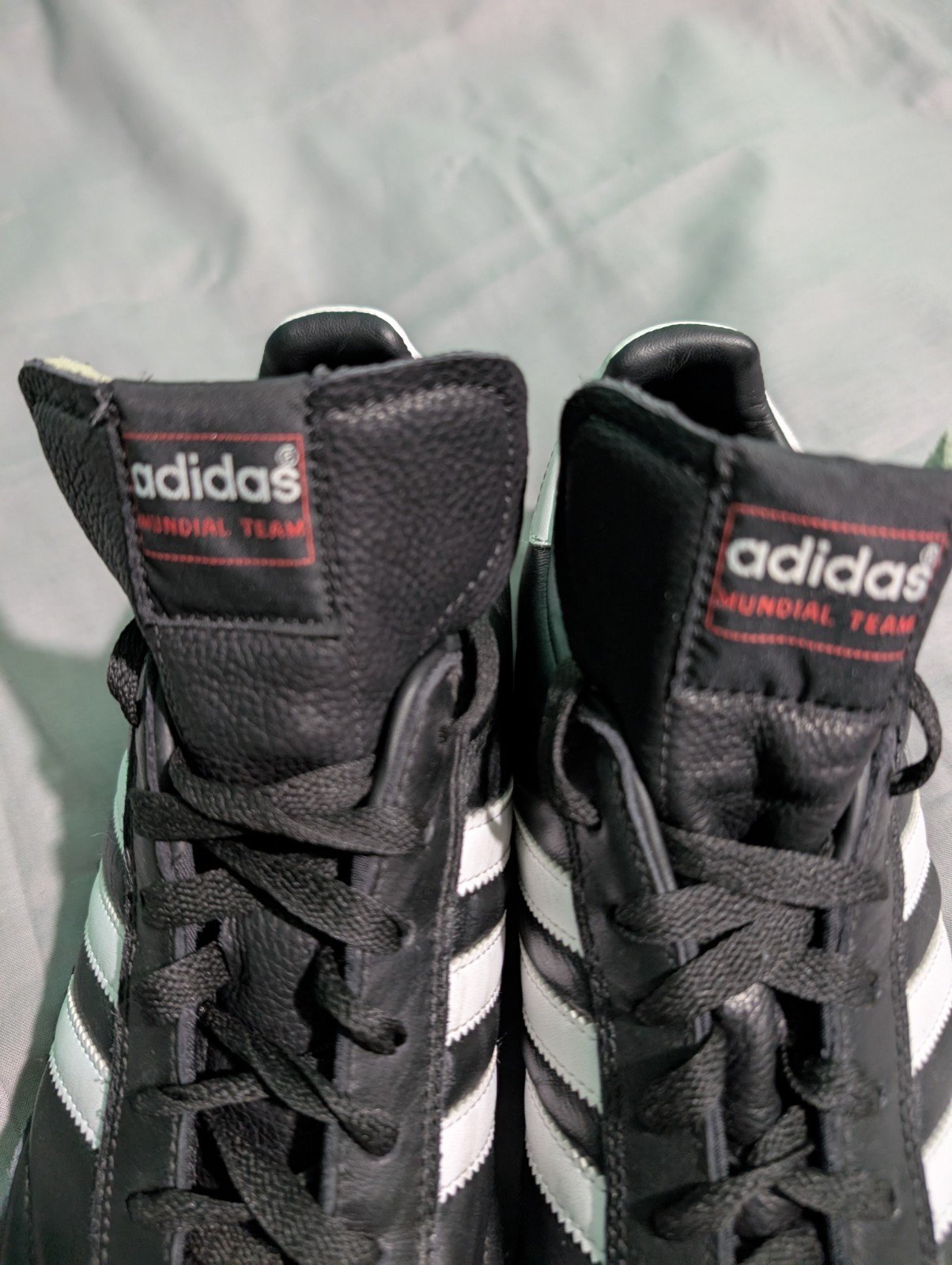 adidas Mundial Team Black Cloud White Men’s Sz 13 Turf Soccer Shoes
