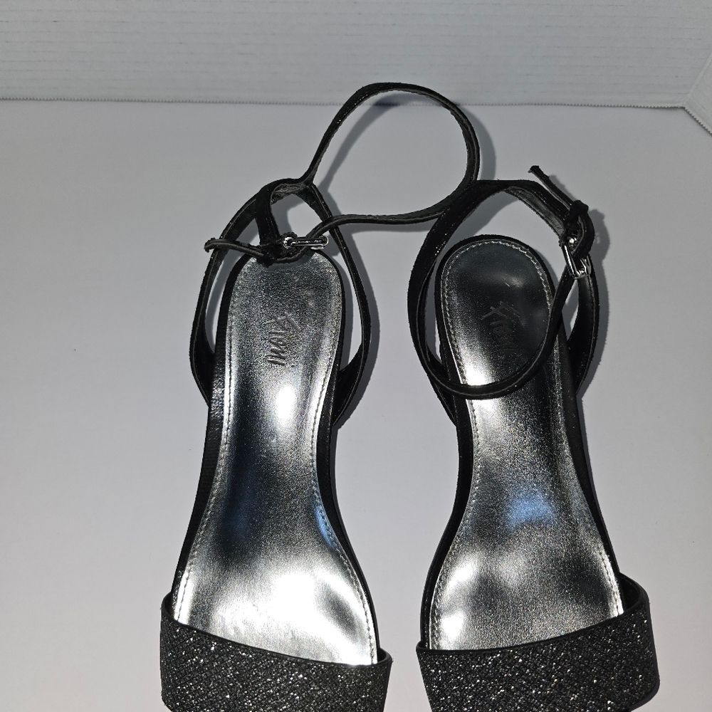 FIONI Silver and Black Heels for Stylish Occasions