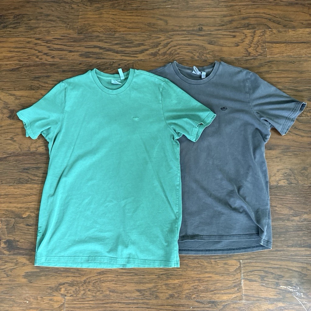 adidas Men’s Lot of 2 Cotton Knit Crew Neck Trefoil Logo T-Shirts L Green Gray