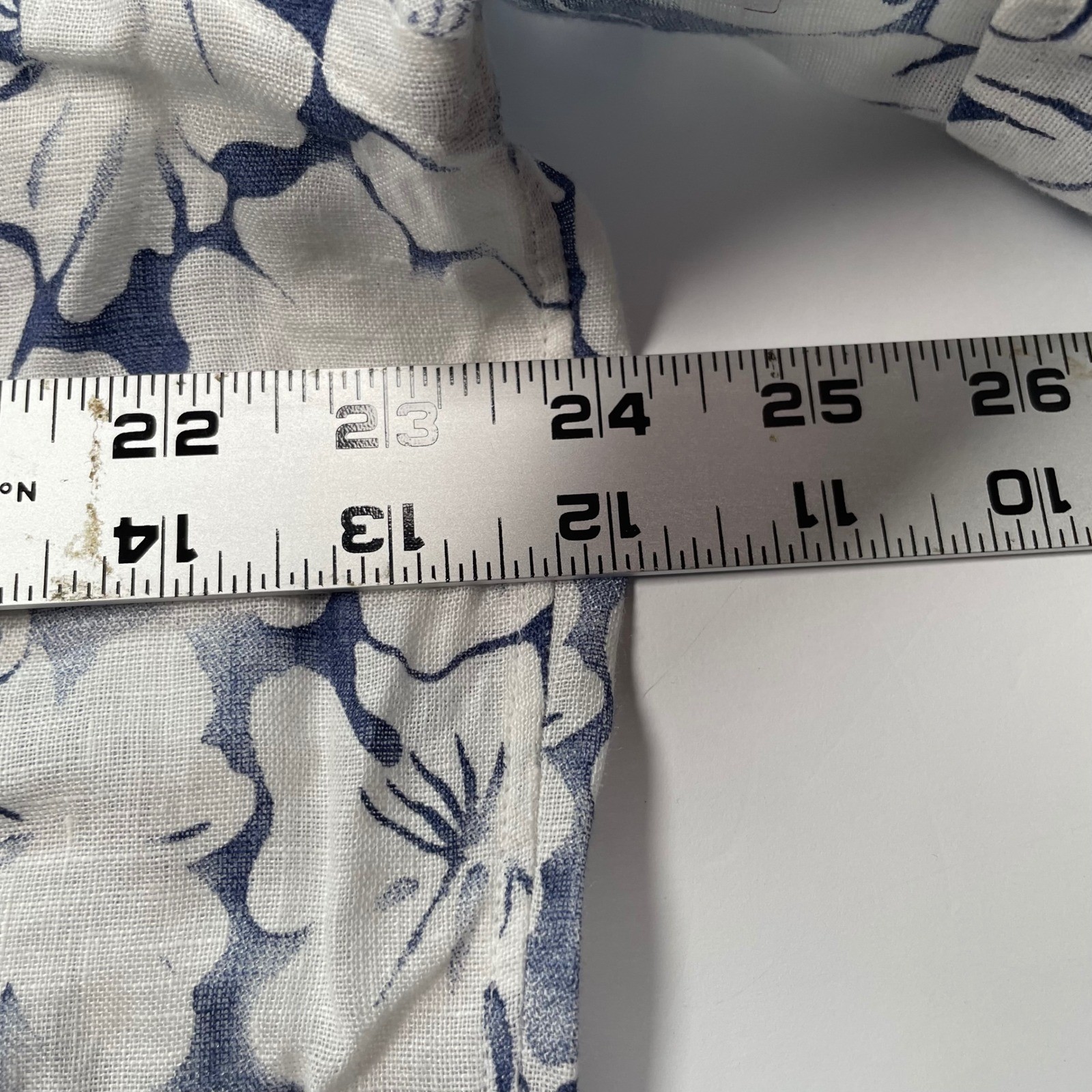 Haspel Men Large Blue White Floral Hibiscus 100% Linen Short Sleeve Button Shirt