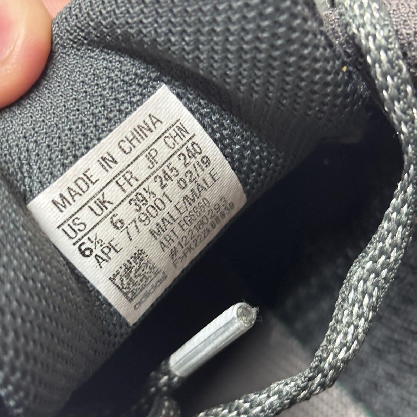 Size 6.5 – Adidas Yeezy Boost 700 V2 Geode