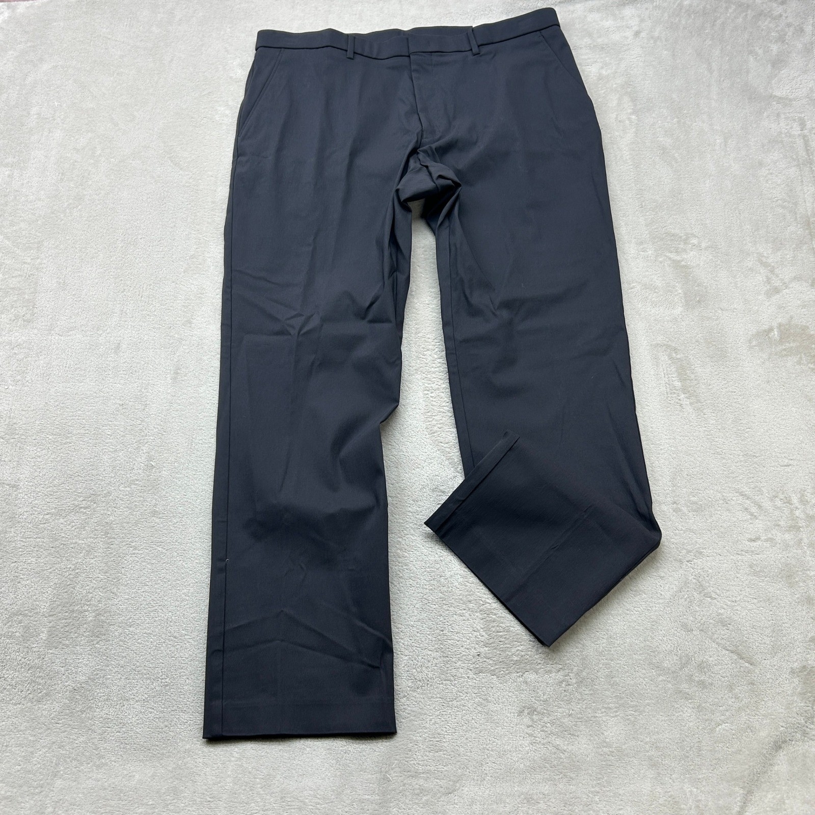 Tommy Hilfiger THFlex Tate Pants Mens 38×32 Charcoal Gray Stretch Wrinkle Resist