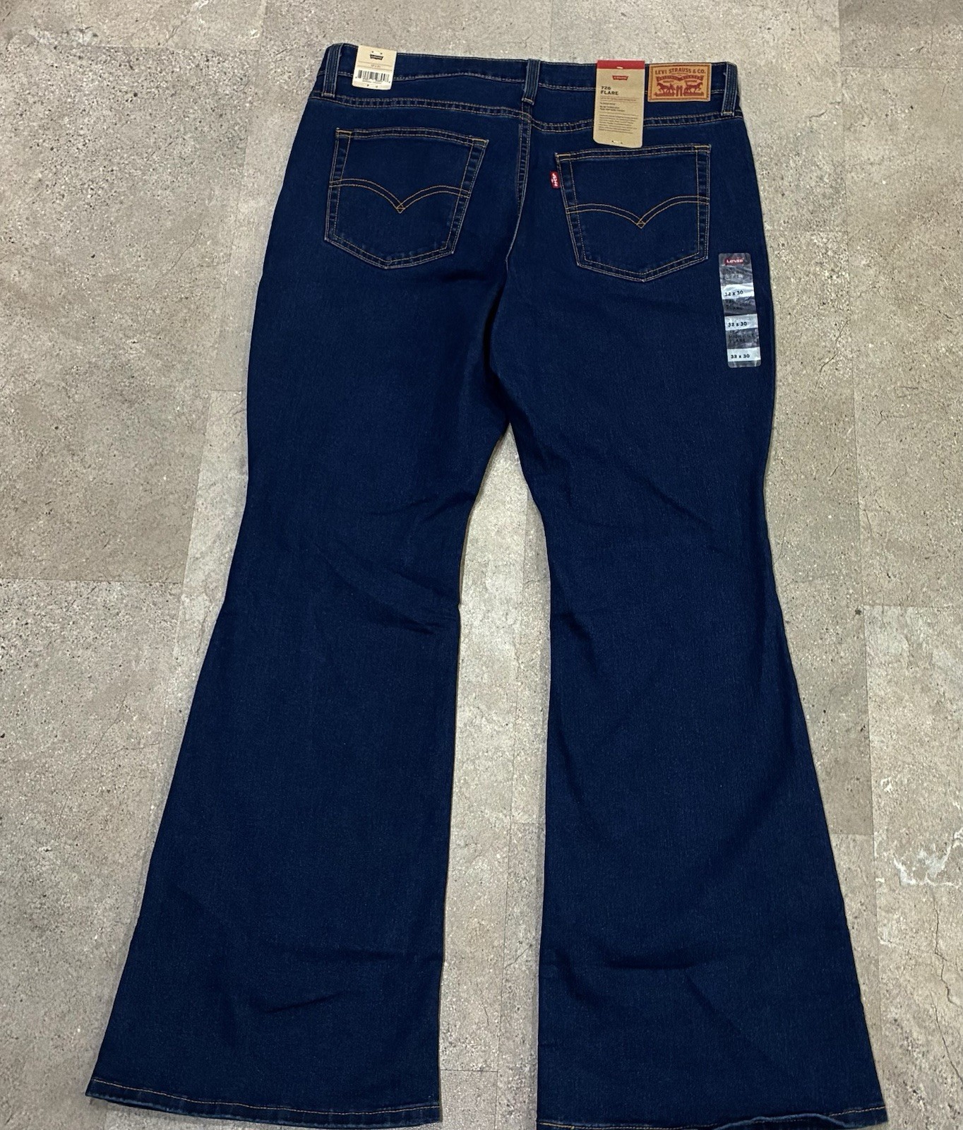 NWT Women’s LEVI’S “726 High Rise Flare” Jeans, sz 32×30